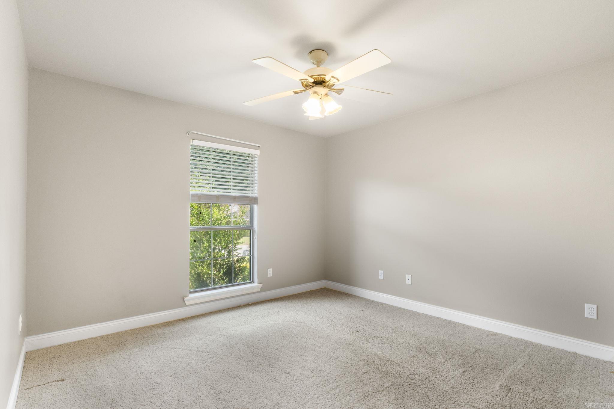 AUTUMN WOOD ESTATES - Residential