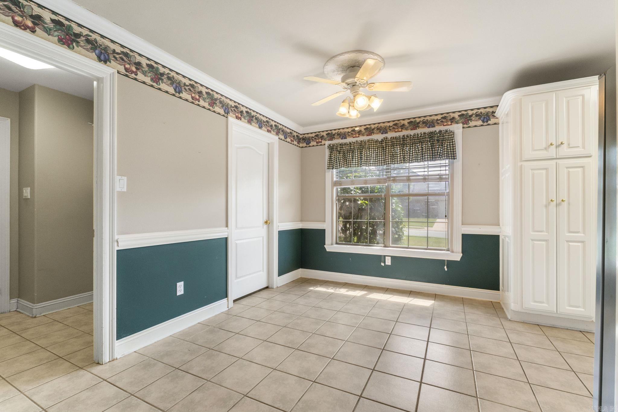 AUTUMN WOOD ESTATES - Residential