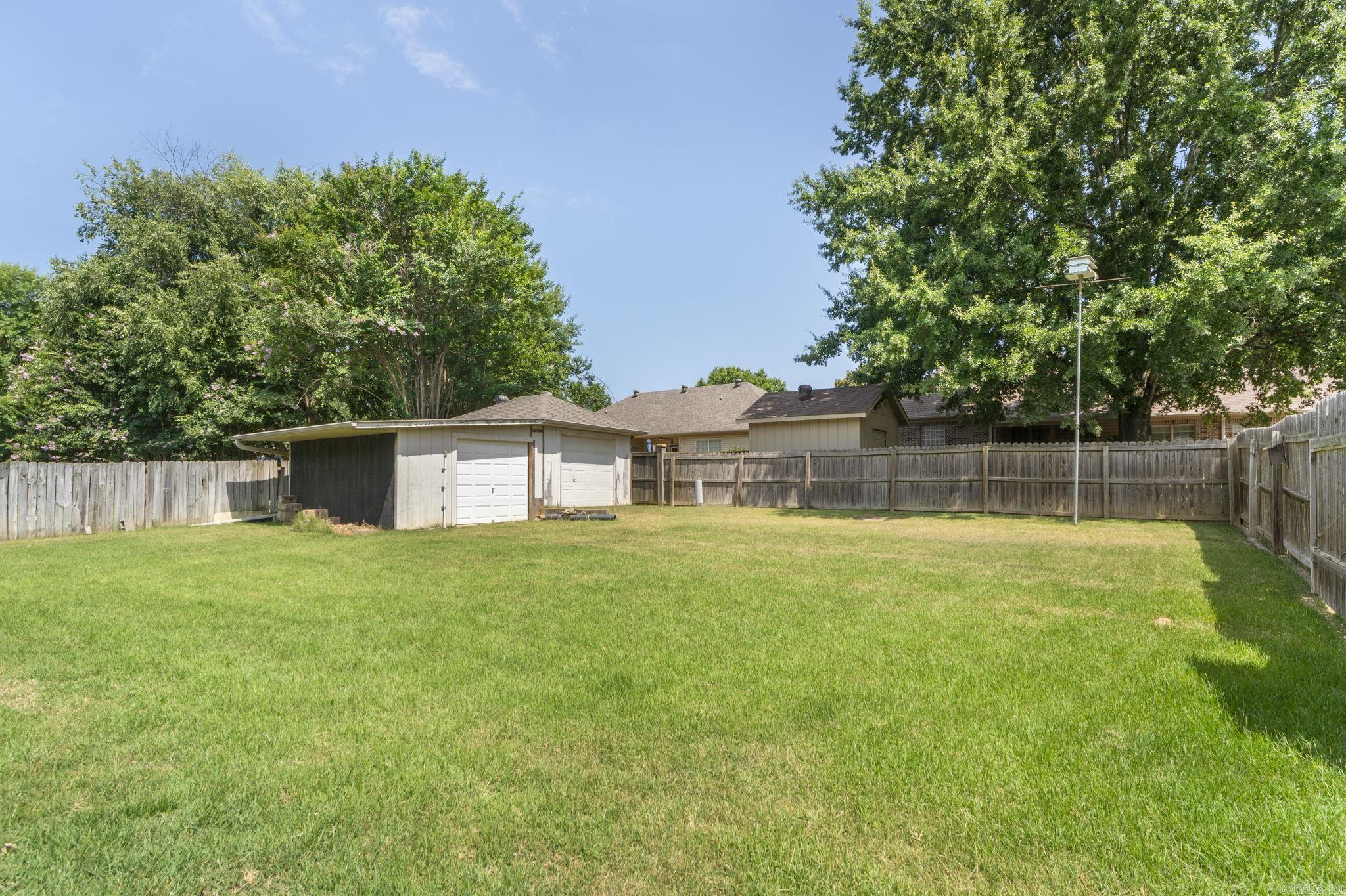 AUTUMN WOOD ESTATES - Residential
