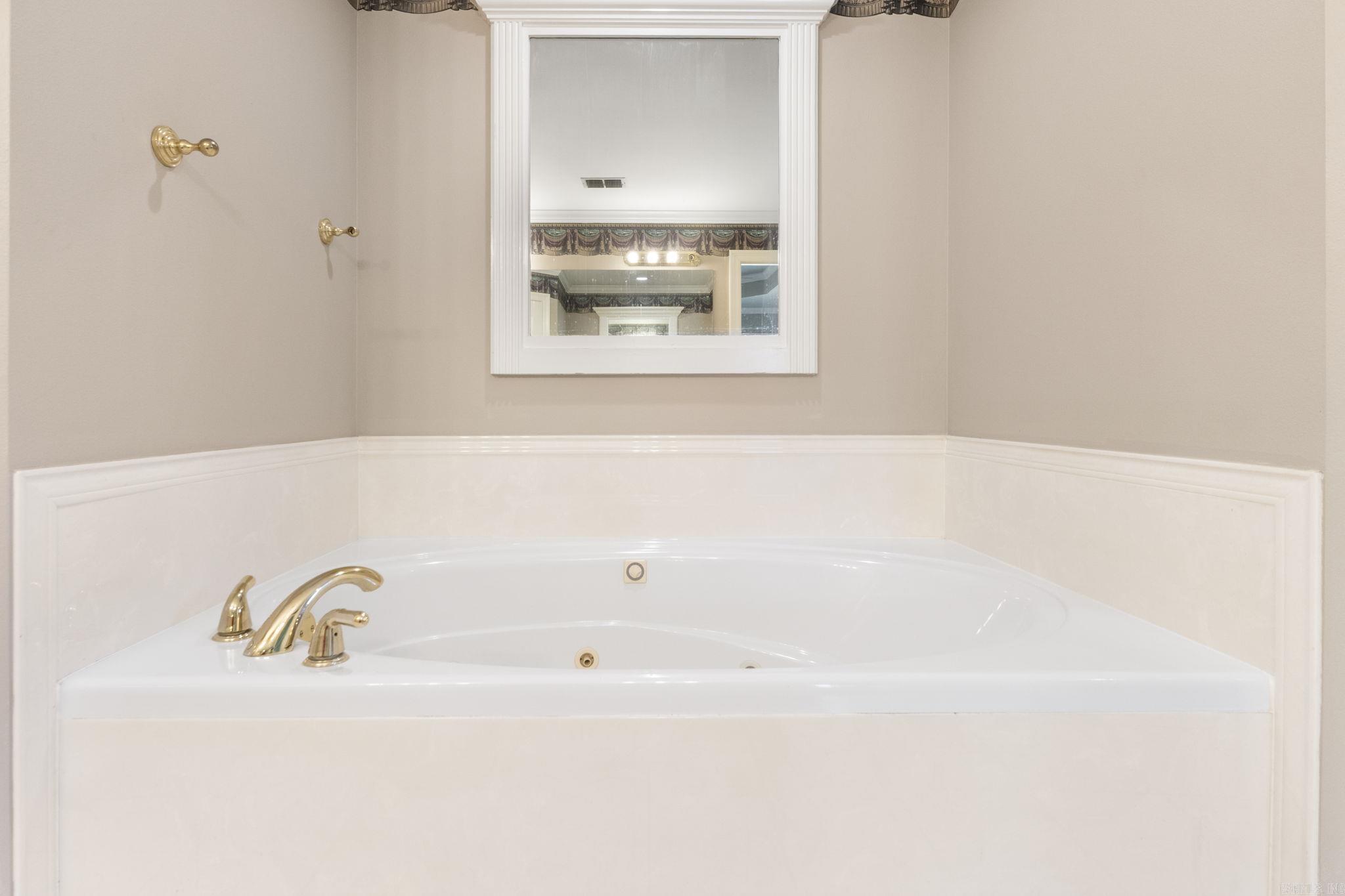 AUTUMN WOOD ESTATES - Residential