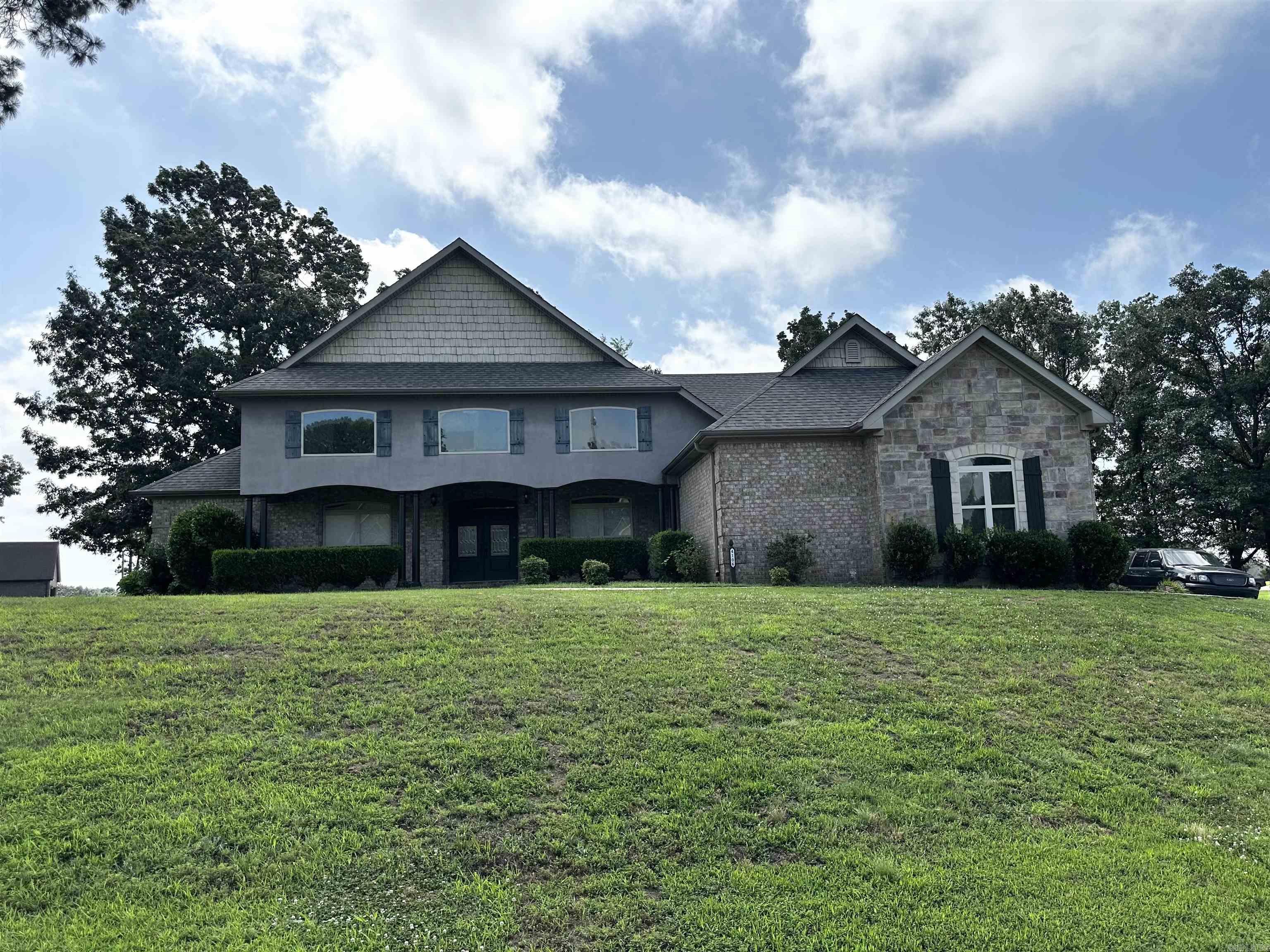 CHAPEL HILL - Residential