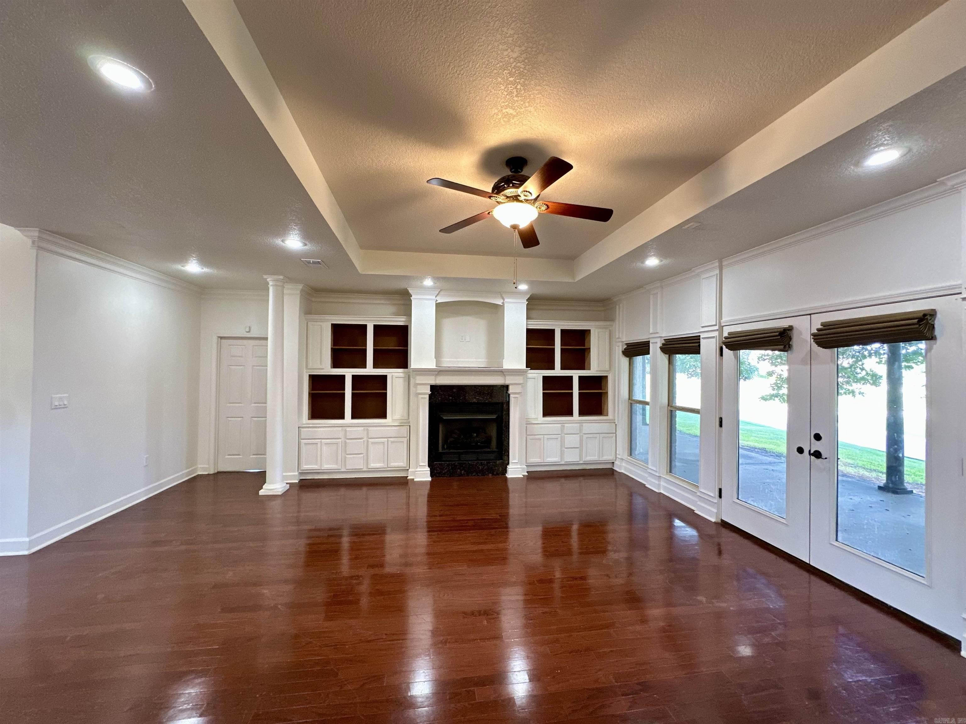 CHAPEL HILL - Residential