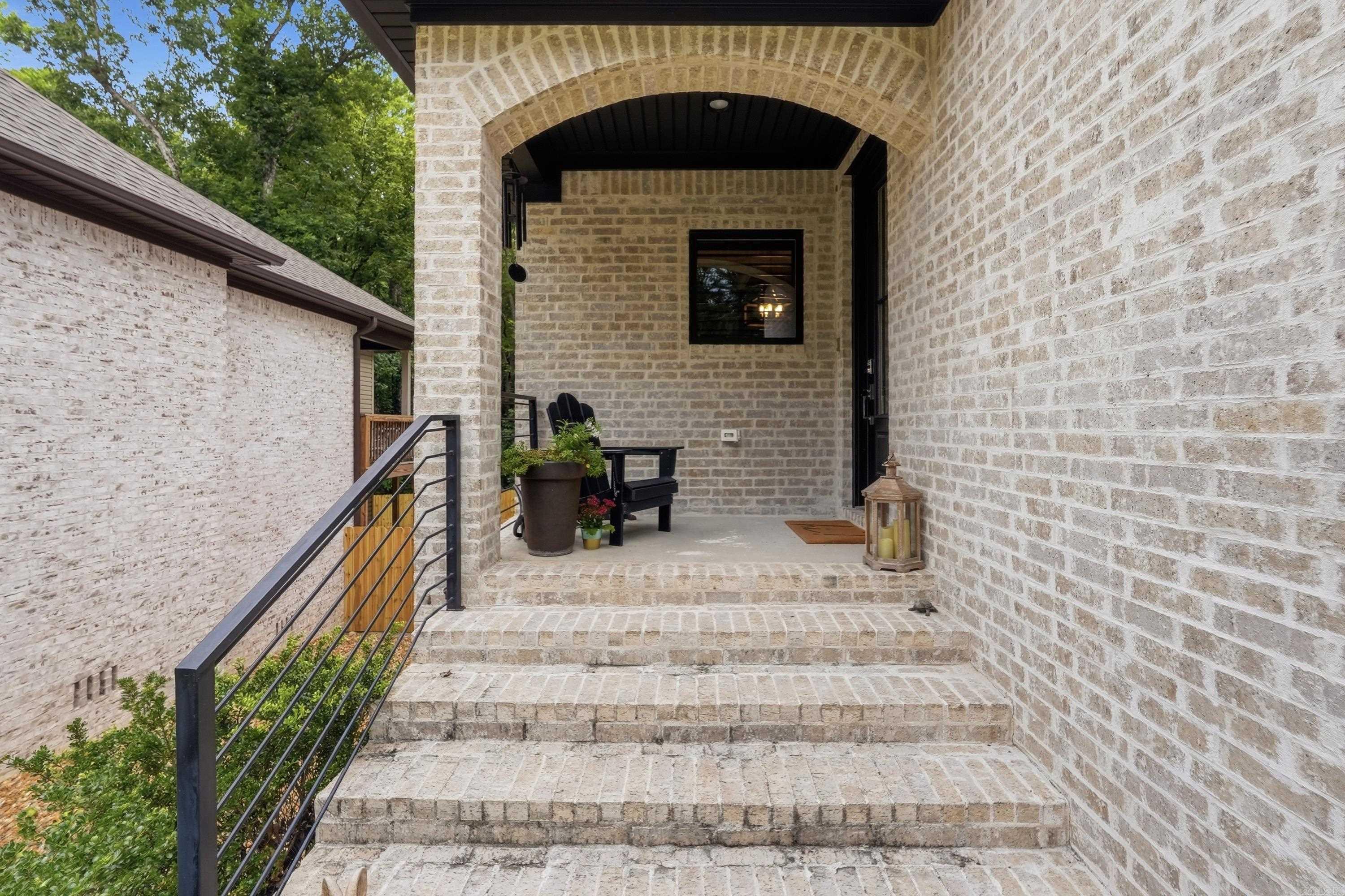GIBRALTER HGTS - Residential