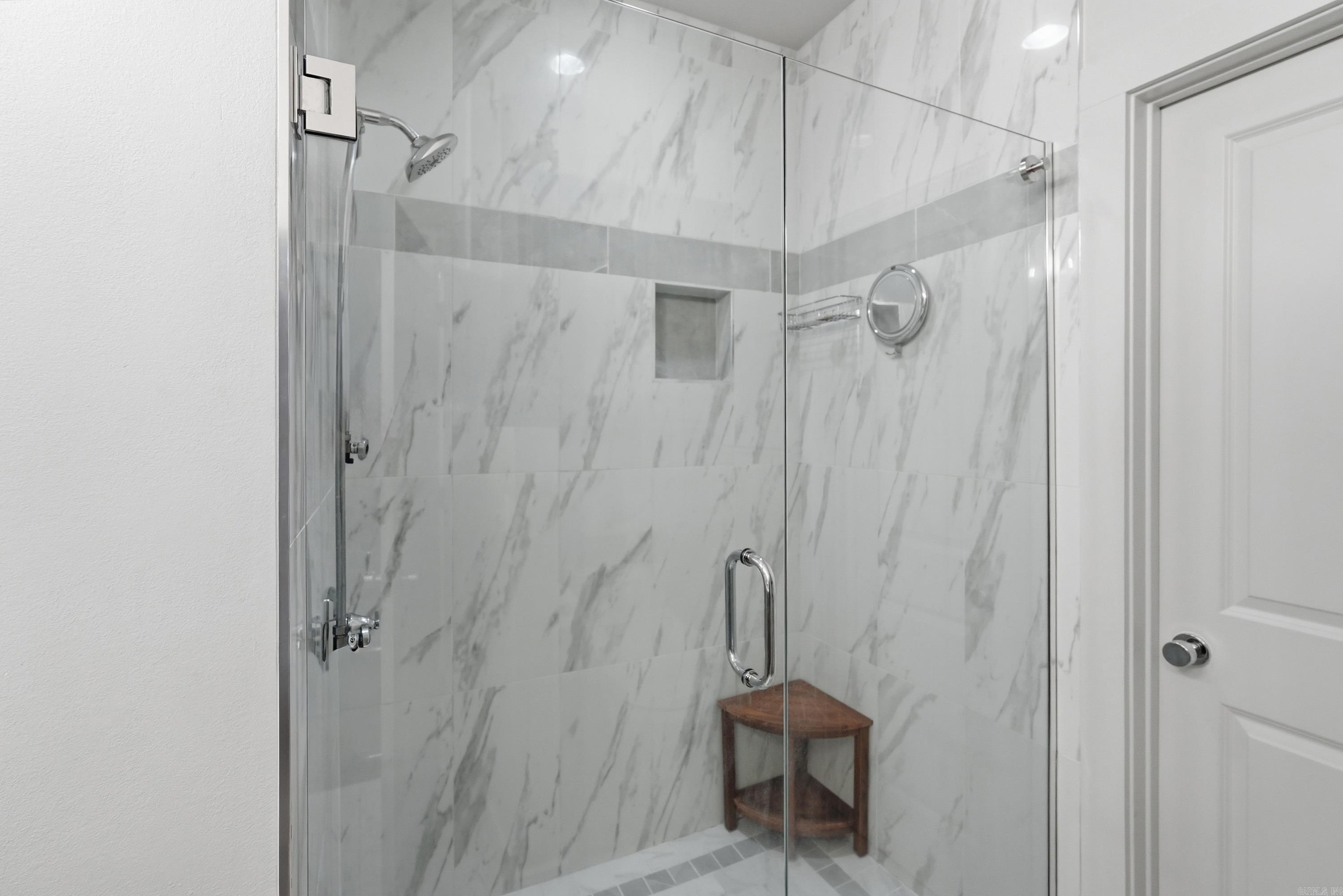GIBRALTER HGTS - Residential
