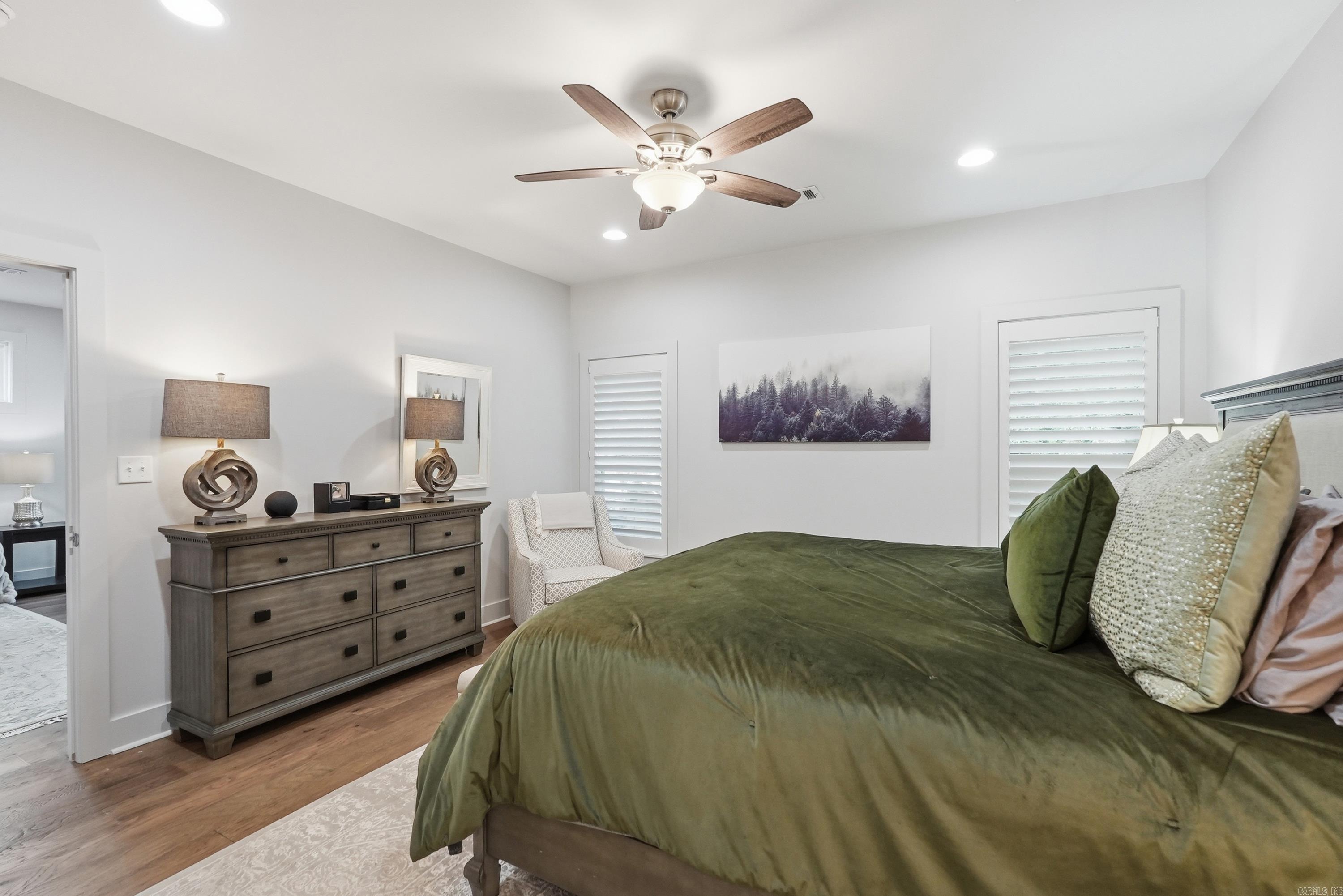 GIBRALTER HGTS - Residential