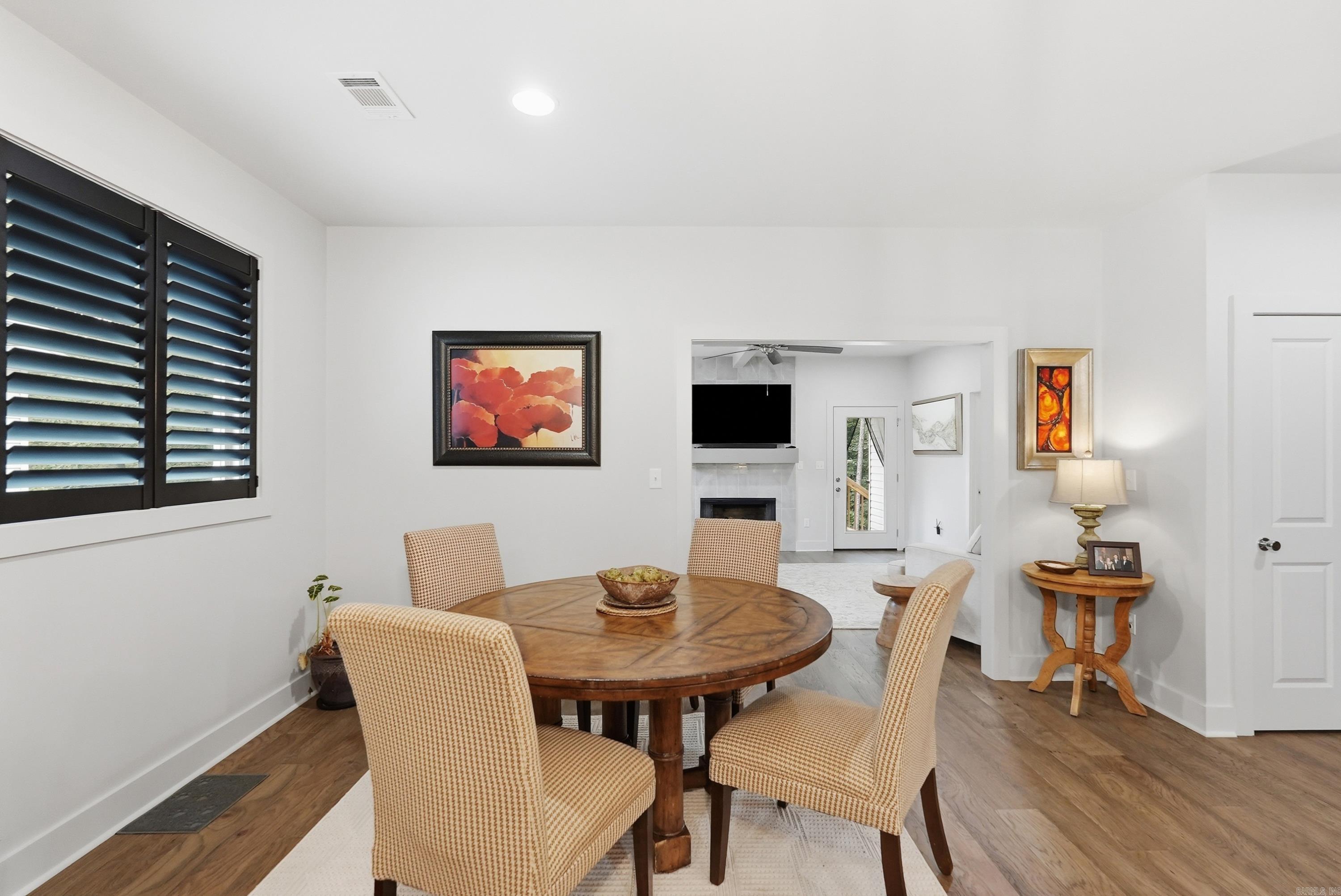 GIBRALTER HGTS - Residential