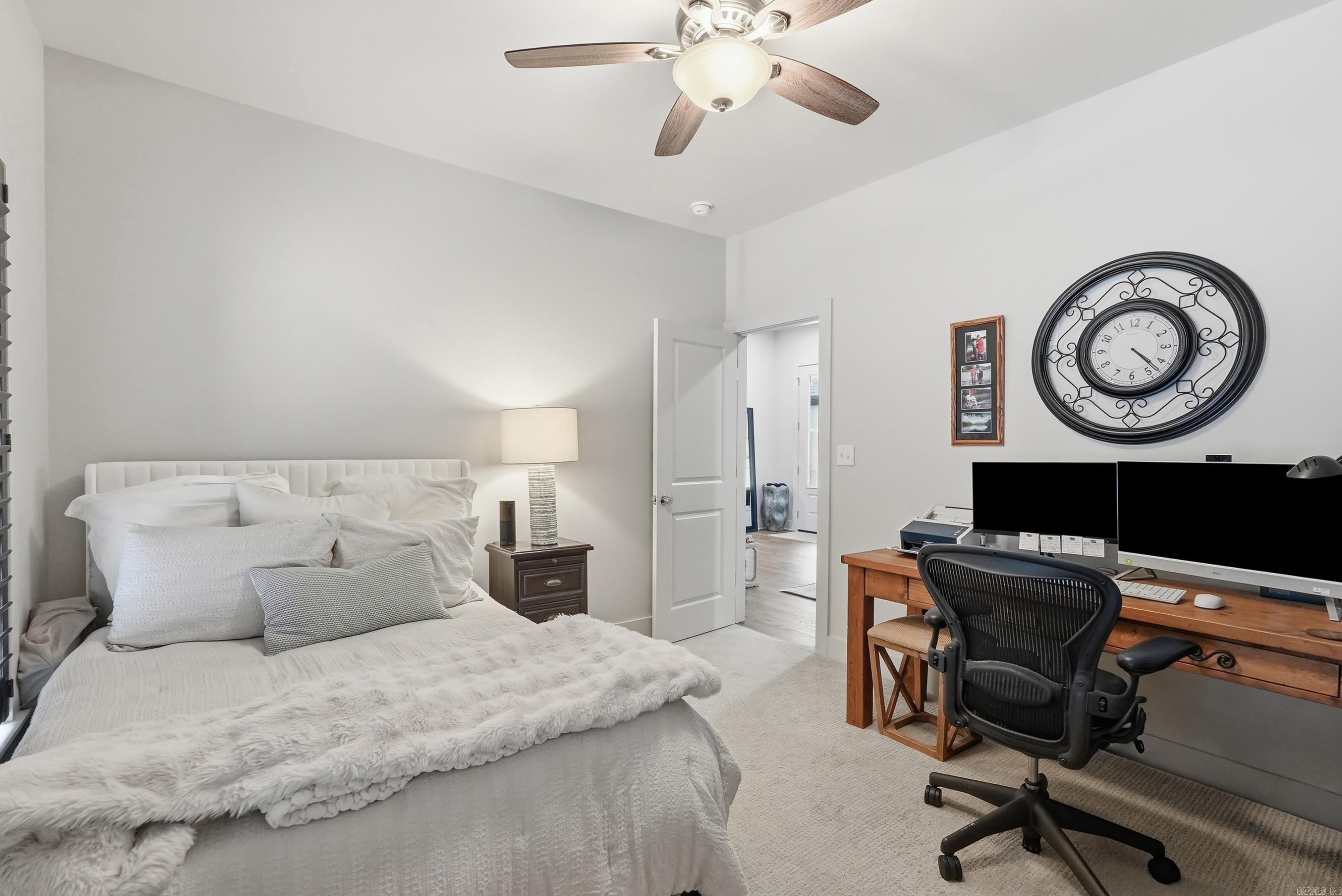 GIBRALTER HGTS - Residential