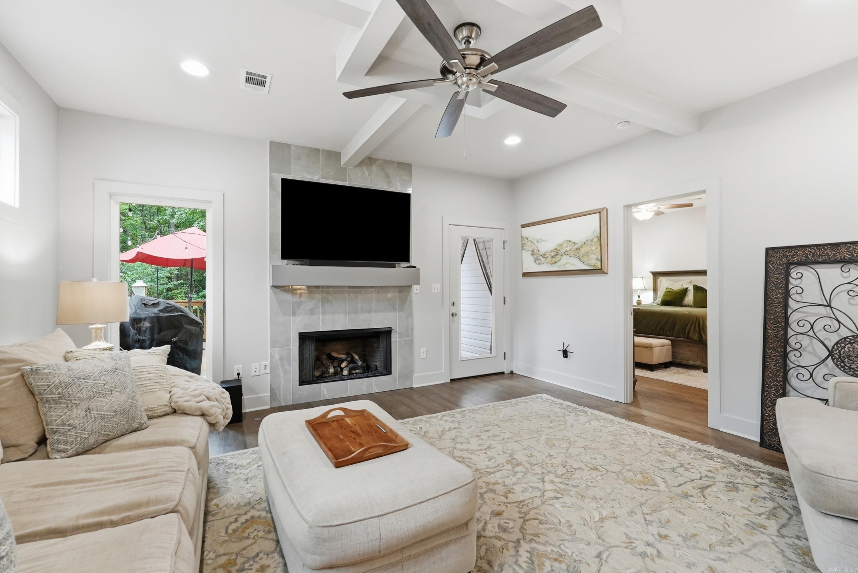 GIBRALTER HGTS - Residential