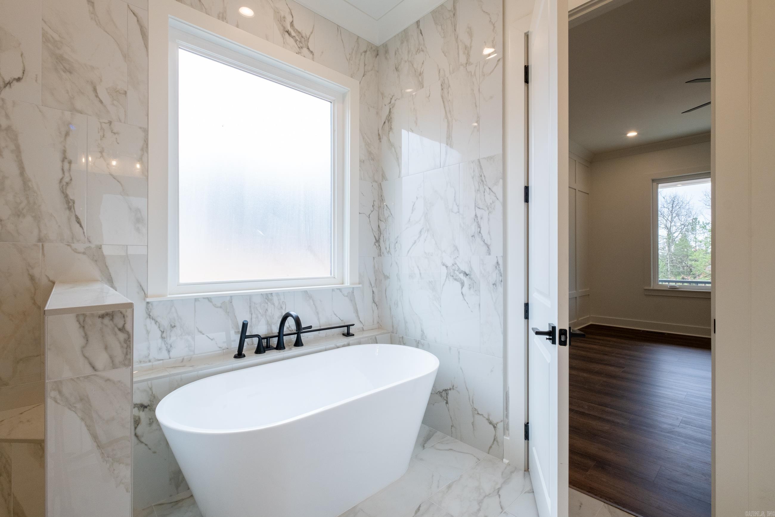 BEAR DEN ESTATES - Residential