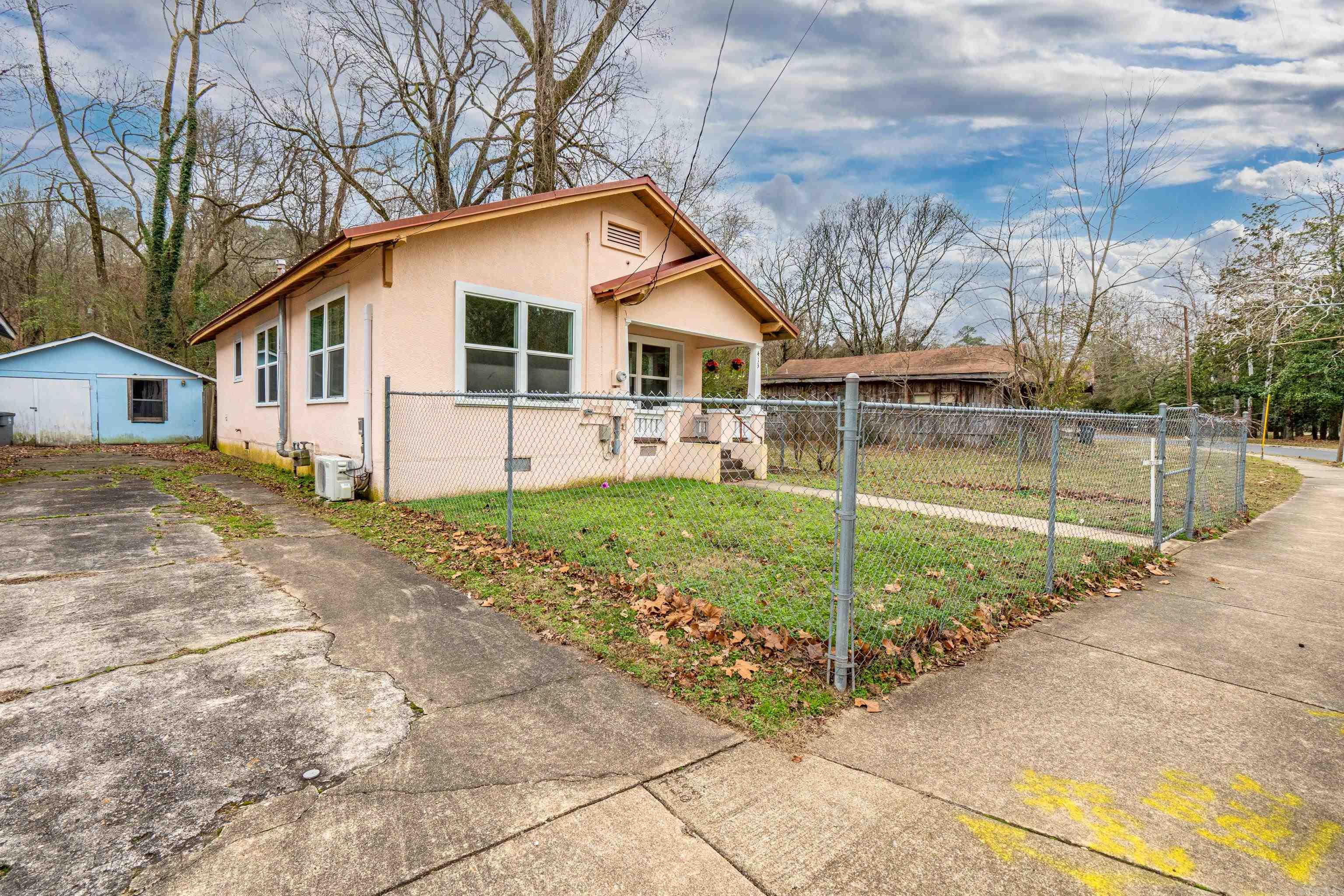 HSR BLK - Residential