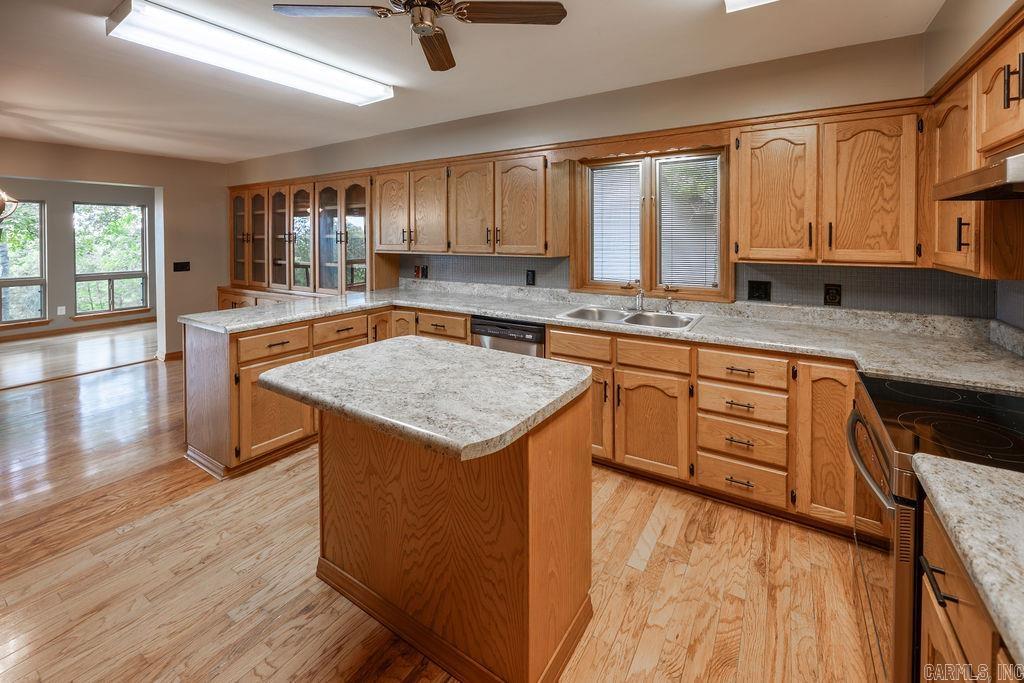 INDIAN HILLS - Residential
