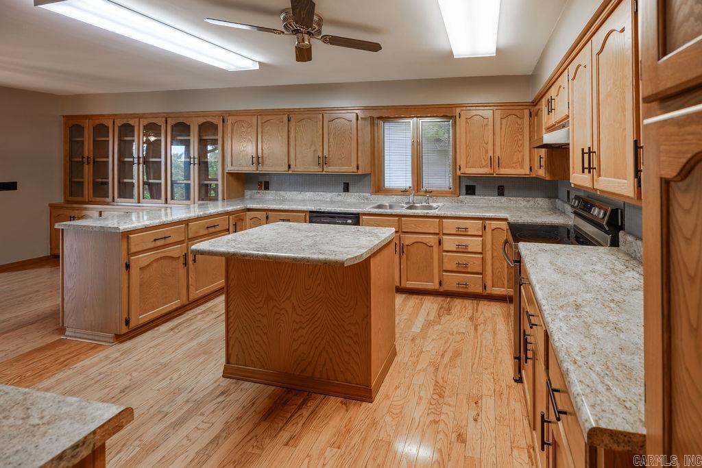 INDIAN HILLS - Residential