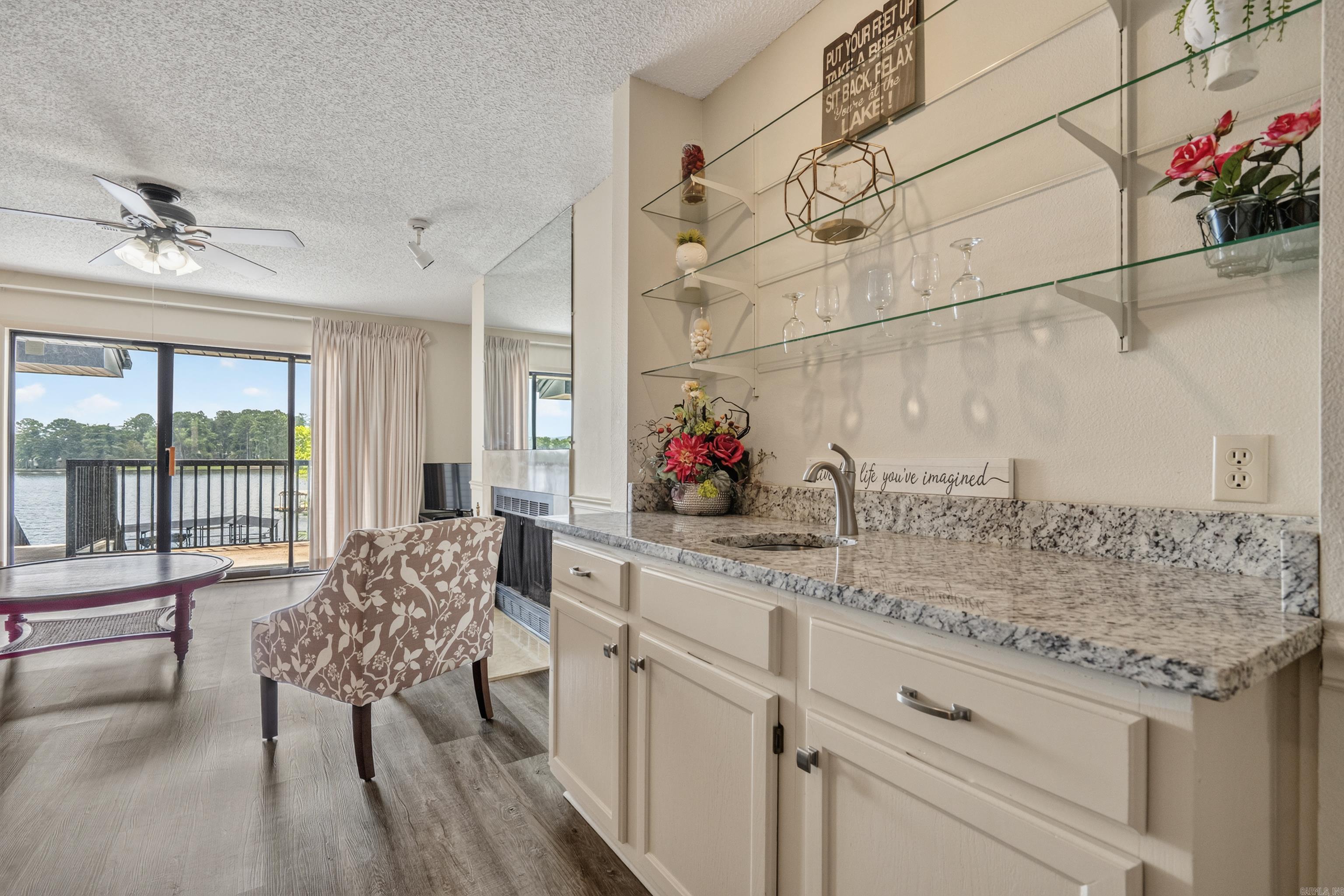 EMERALD ISLE HPR - Residential