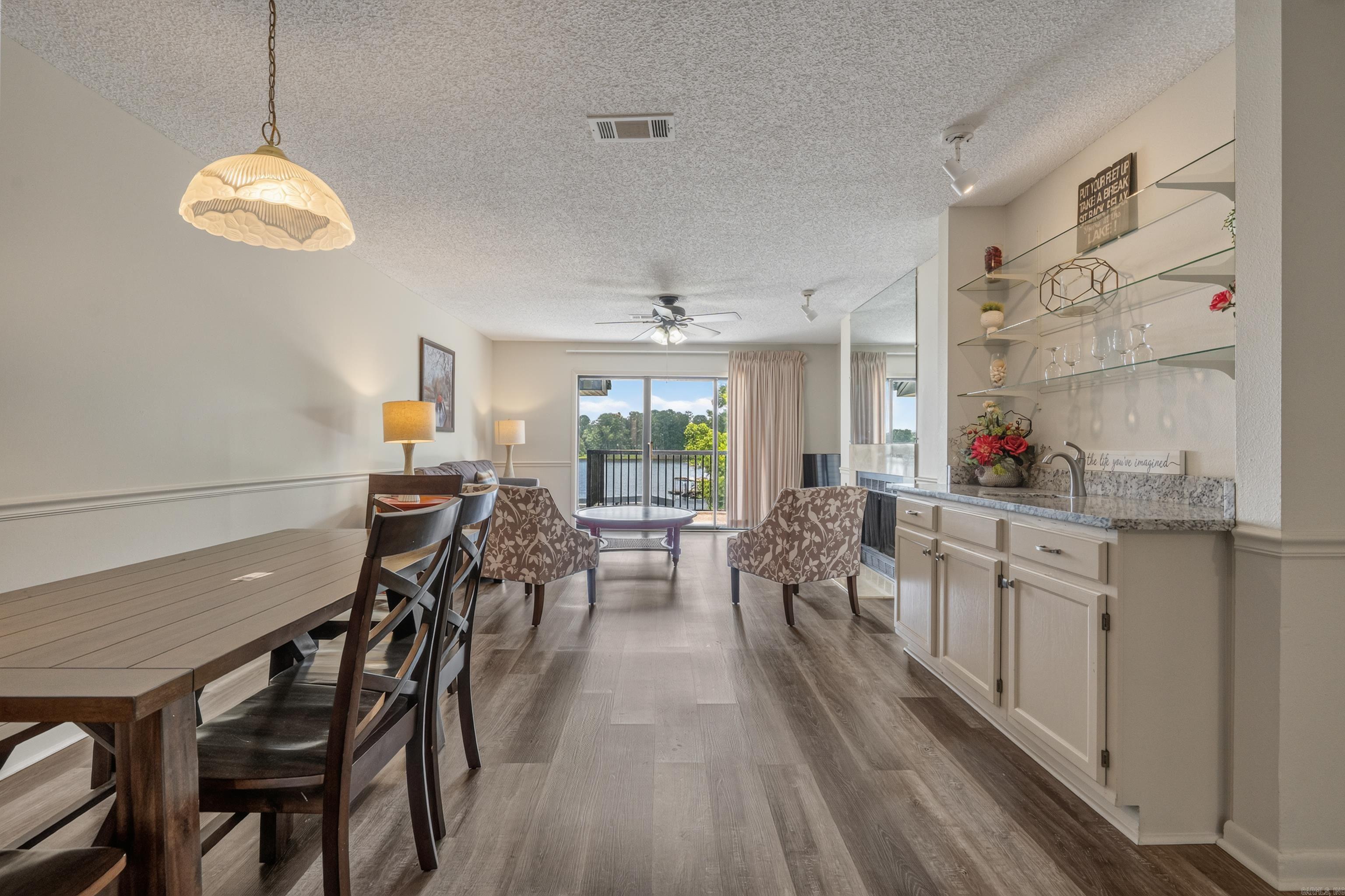 EMERALD ISLE HPR - Residential