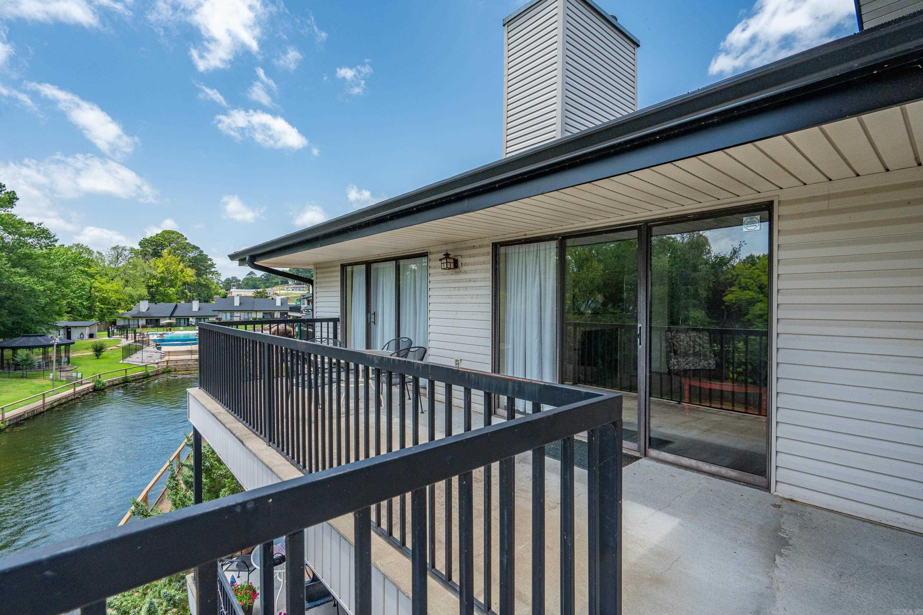 EMERALD ISLE HPR - Residential
