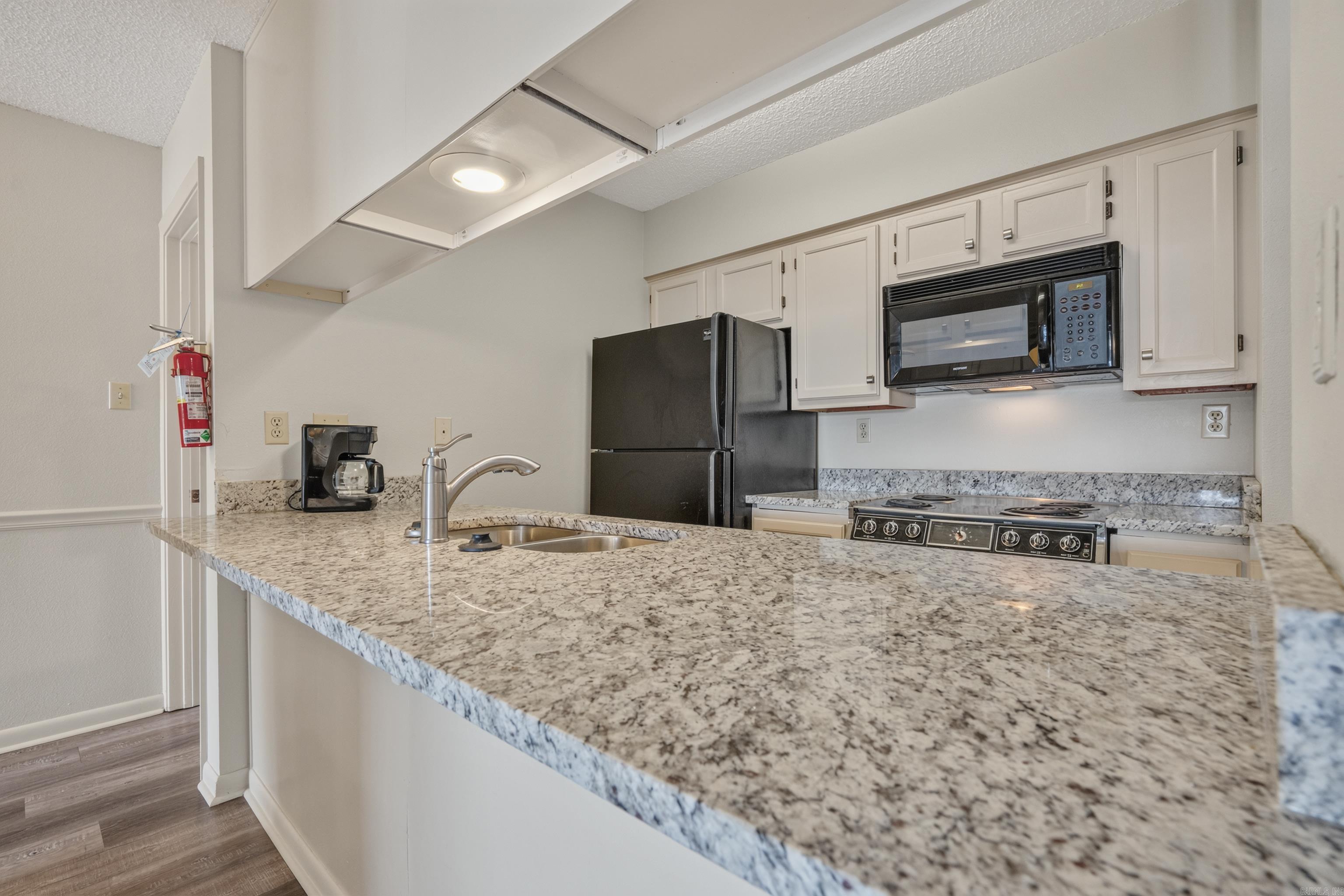 EMERALD ISLE HPR - Residential
