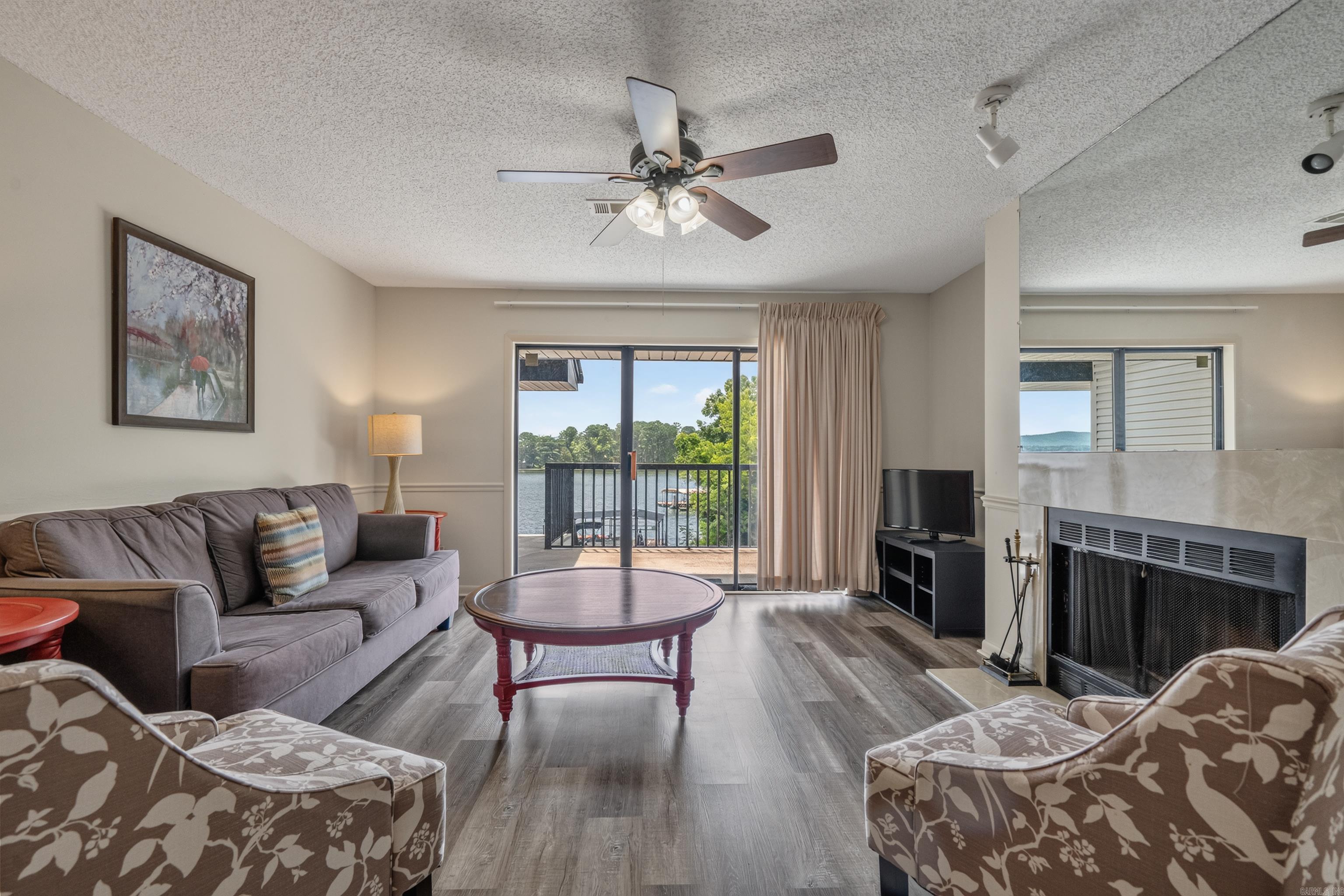 EMERALD ISLE HPR - Residential