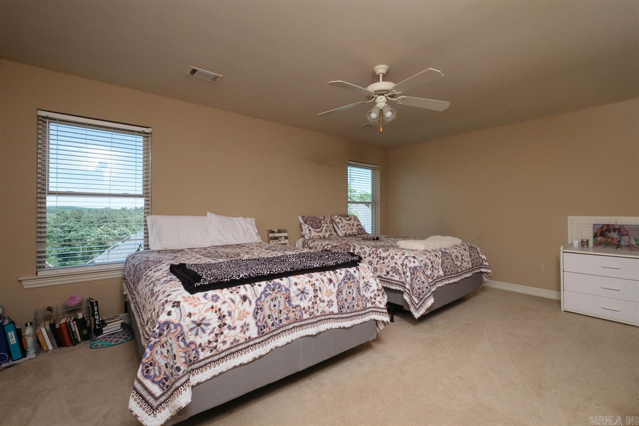 CHENAL VALLEY CHALLAIN PLACE - Residential