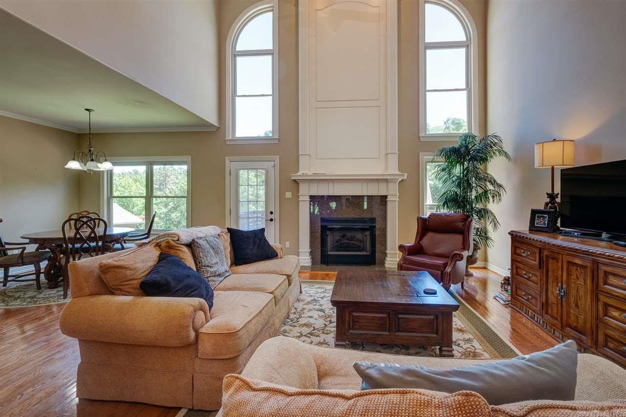 CHENAL VALLEY CHALLAIN PLACE - Residential