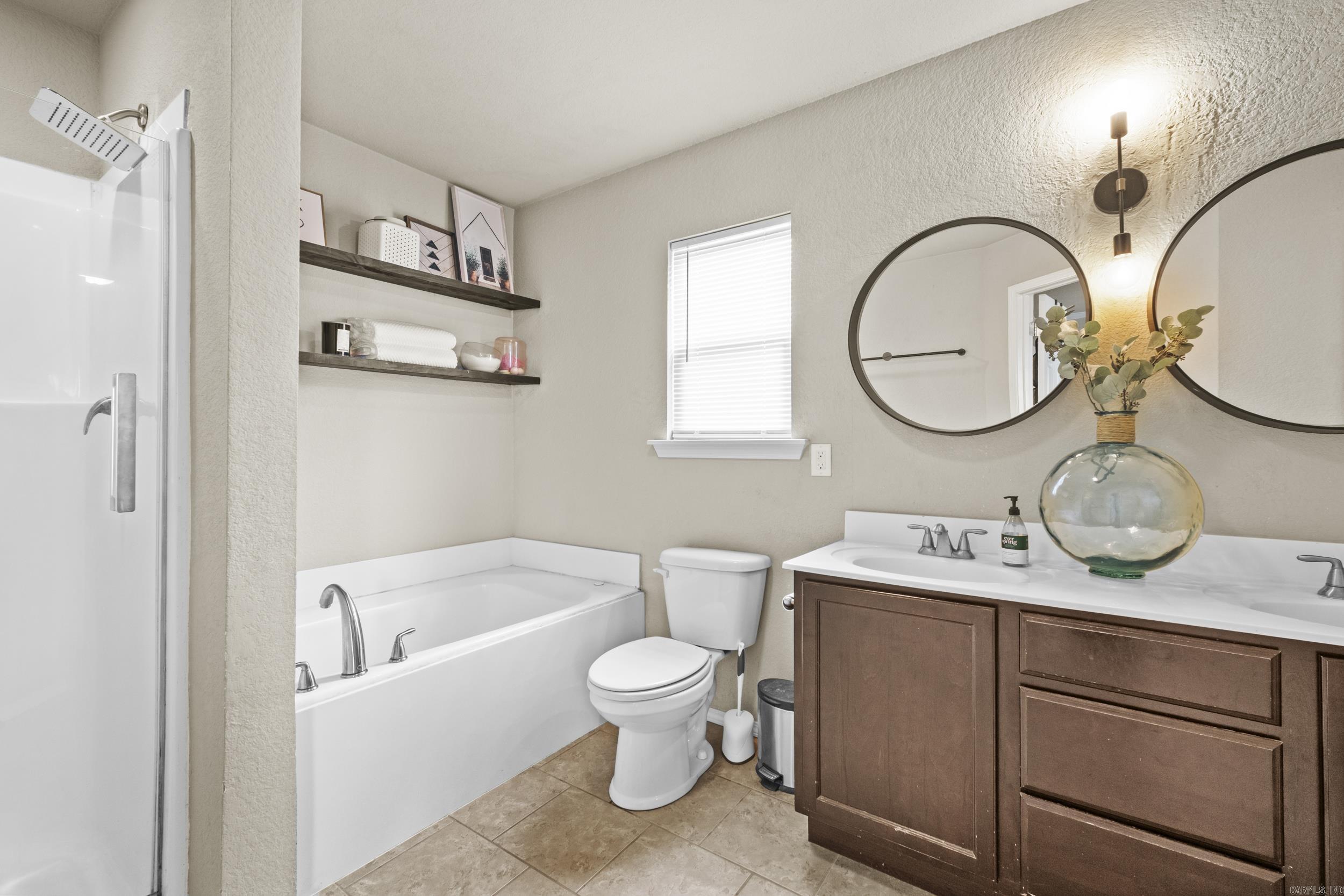 TRAMMEL GARDENS - Residential