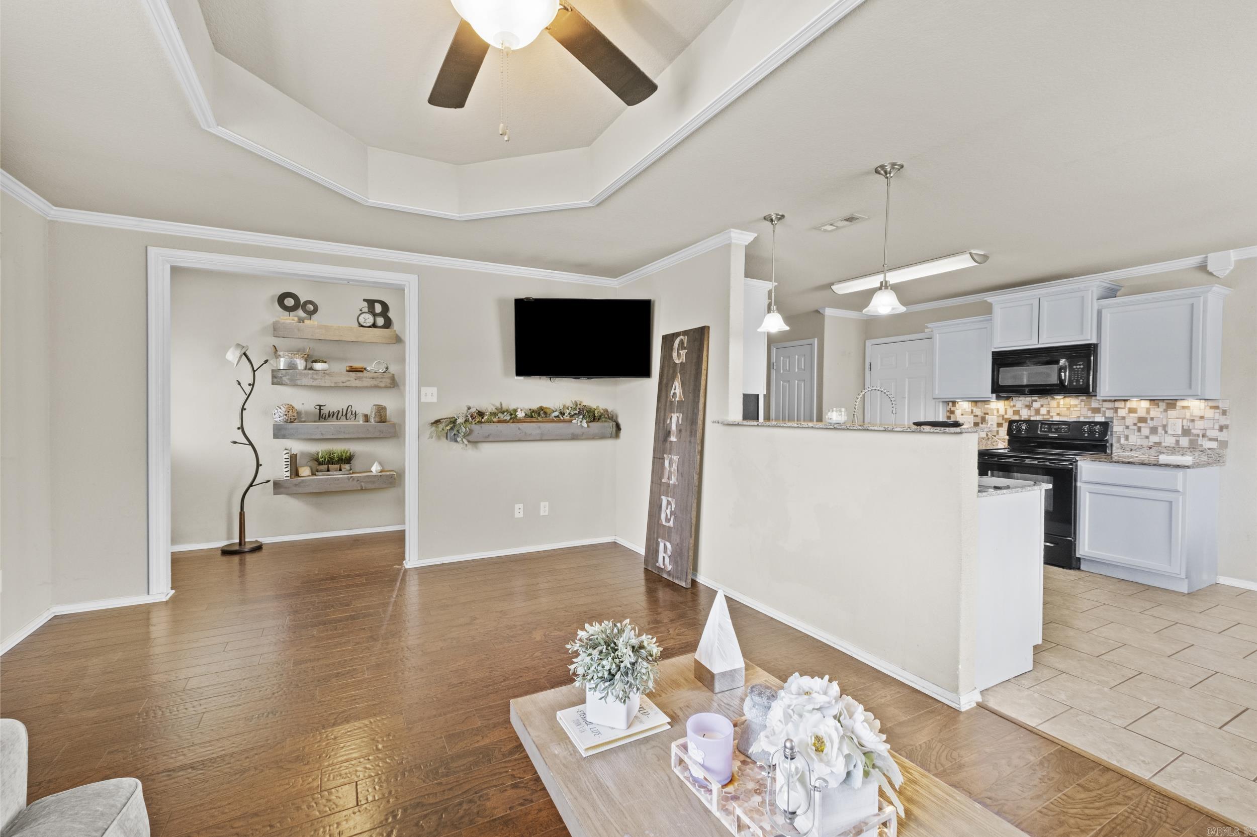 TRAMMEL GARDENS - Residential