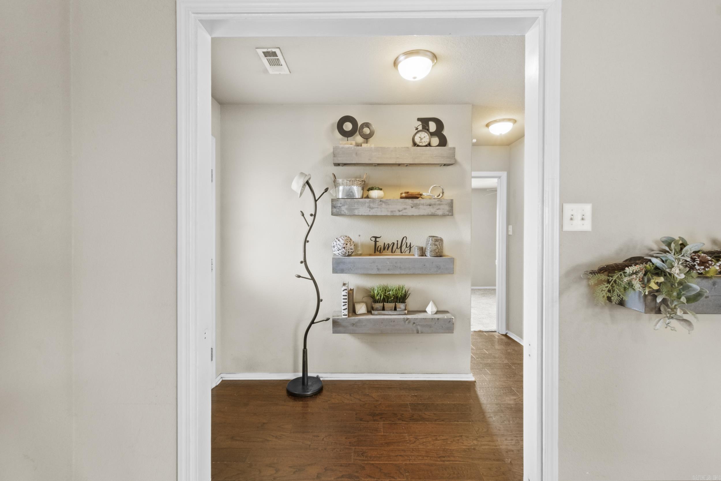 TRAMMEL GARDENS - Residential