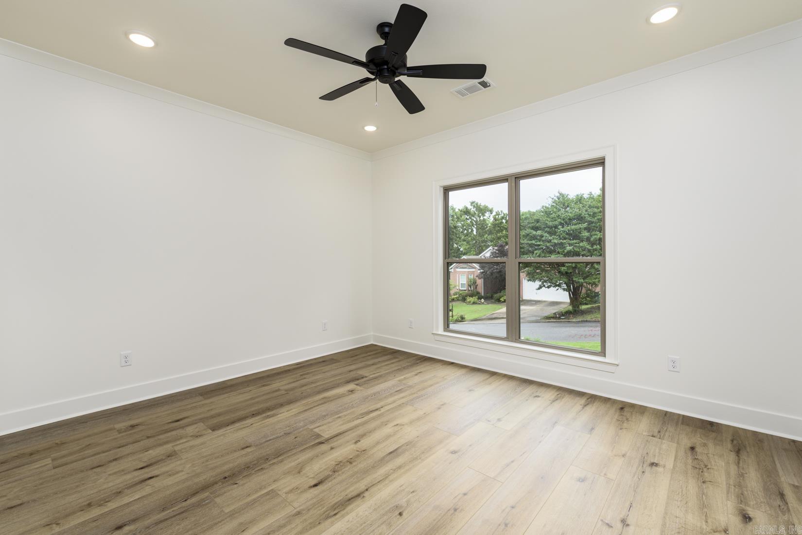 CHENAL VALLEY DUQUESNE COMMUNITY - Residential