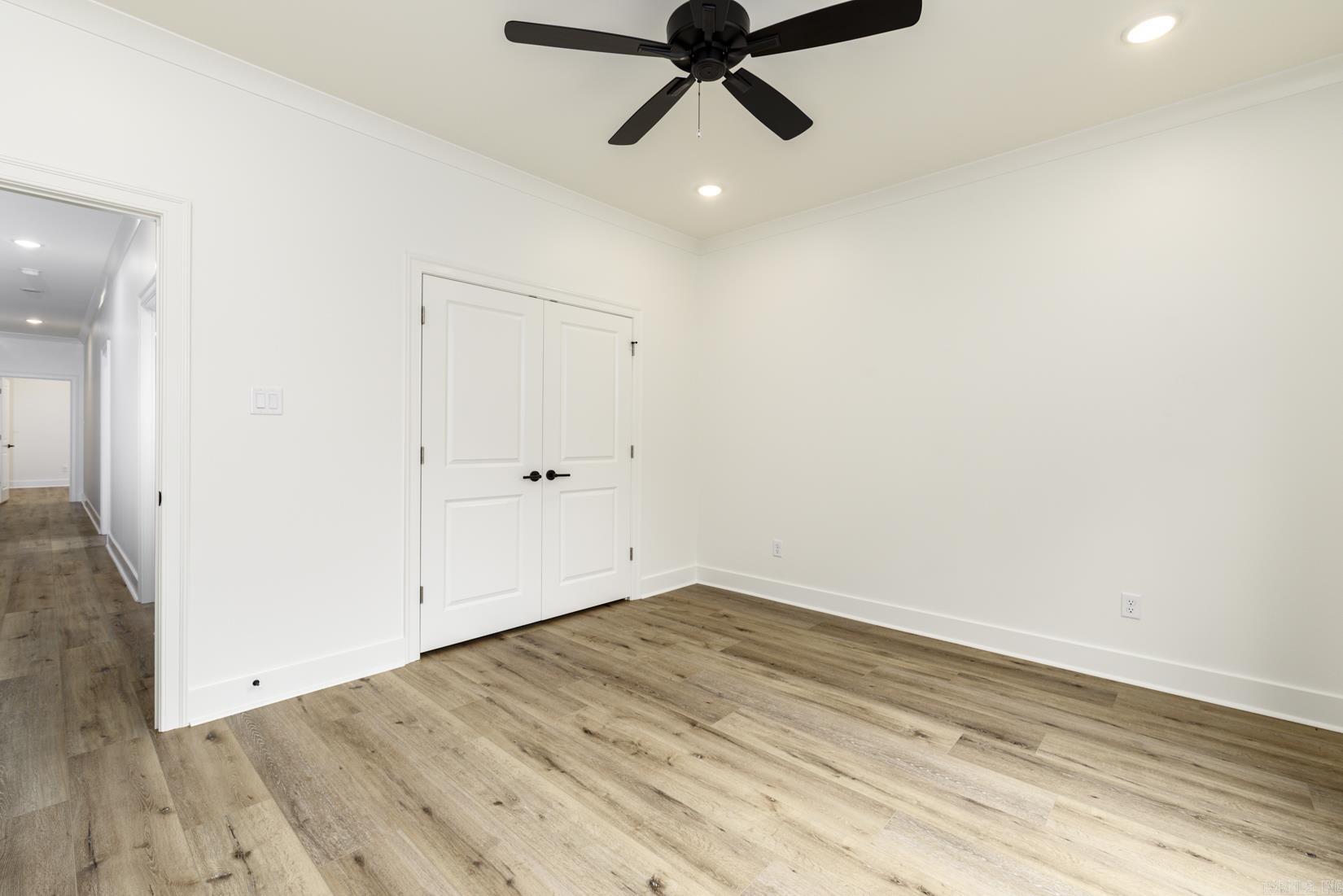 CHENAL VALLEY DUQUESNE COMMUNITY - Residential
