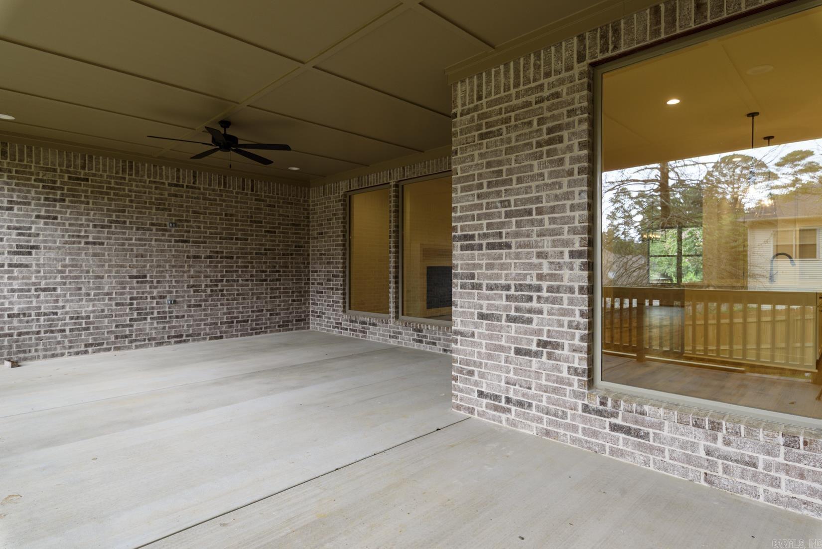 CHENAL VALLEY DUQUESNE COMMUNITY - Residential