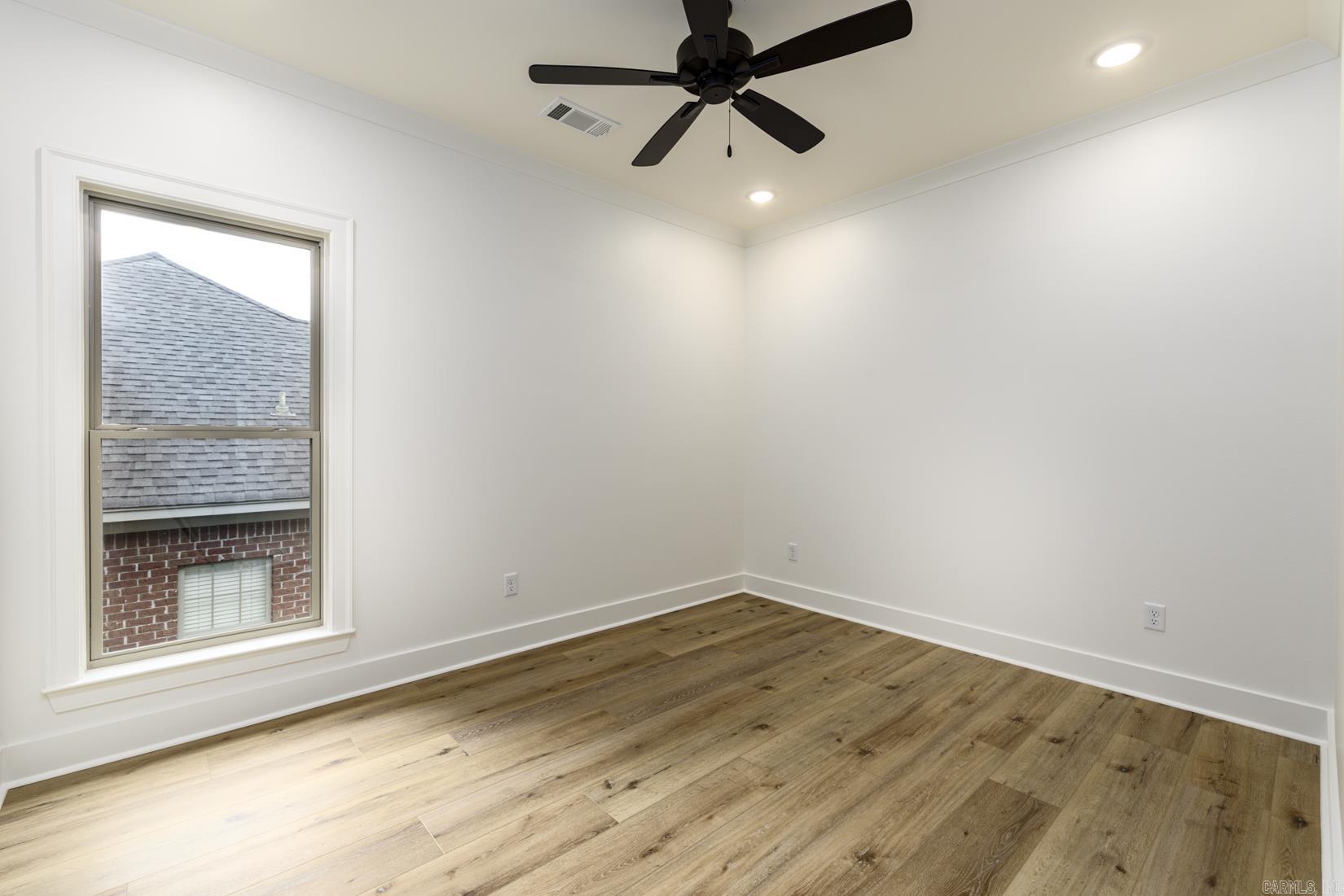 CHENAL VALLEY DUQUESNE COMMUNITY - Residential