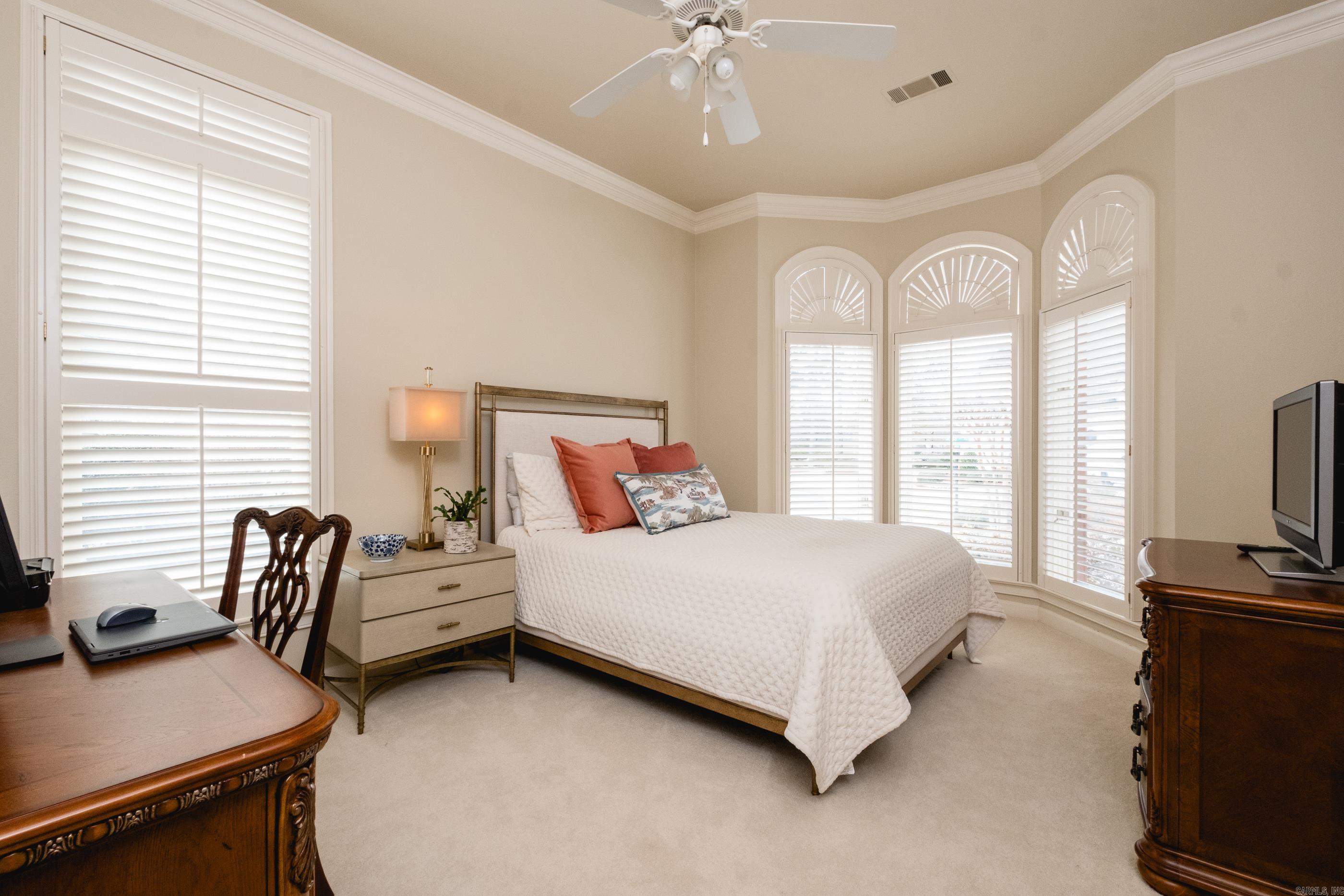 CHENAL VALLEY THE OAKS - Residential