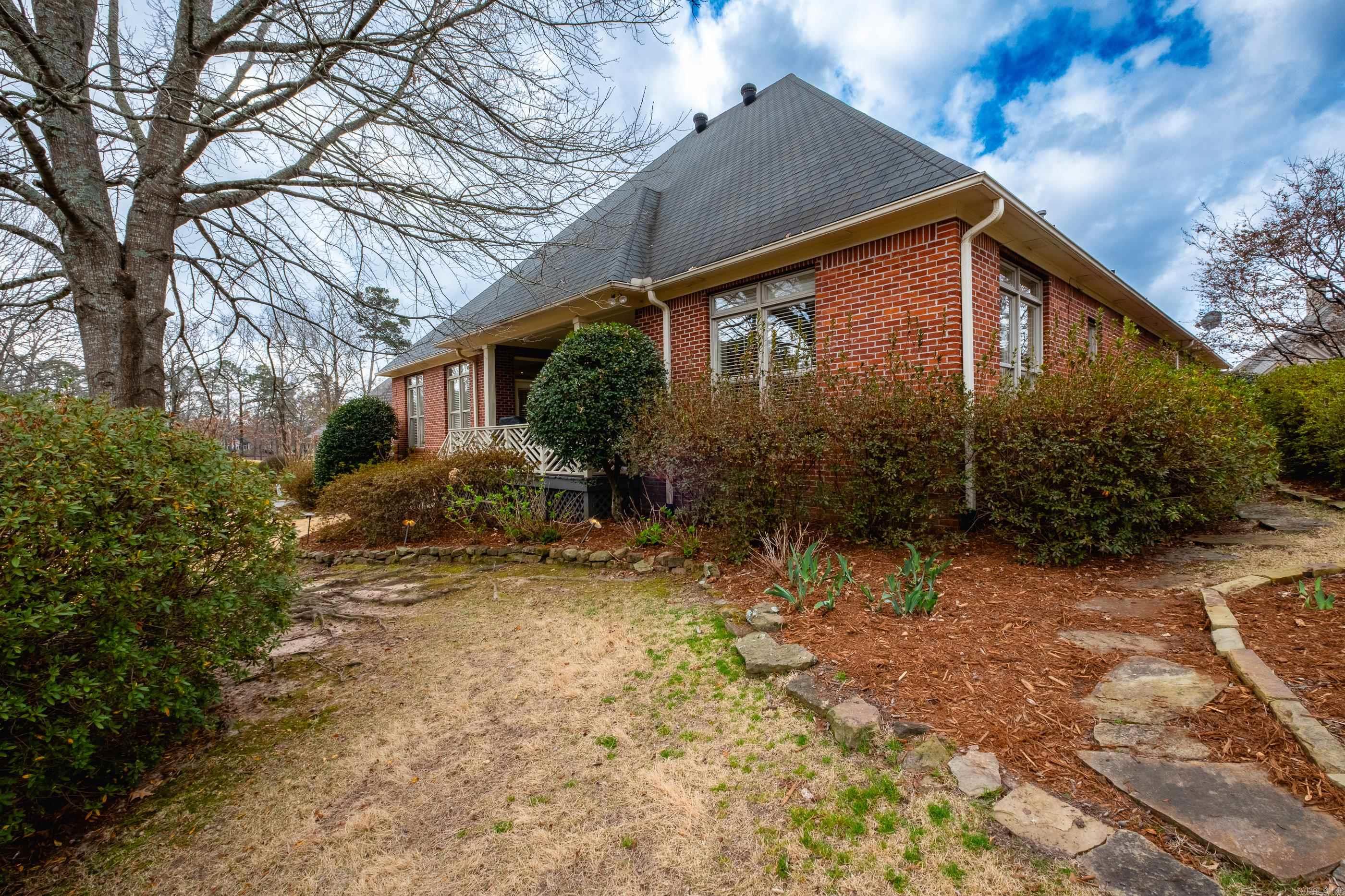 CHENAL VALLEY THE OAKS - Residential