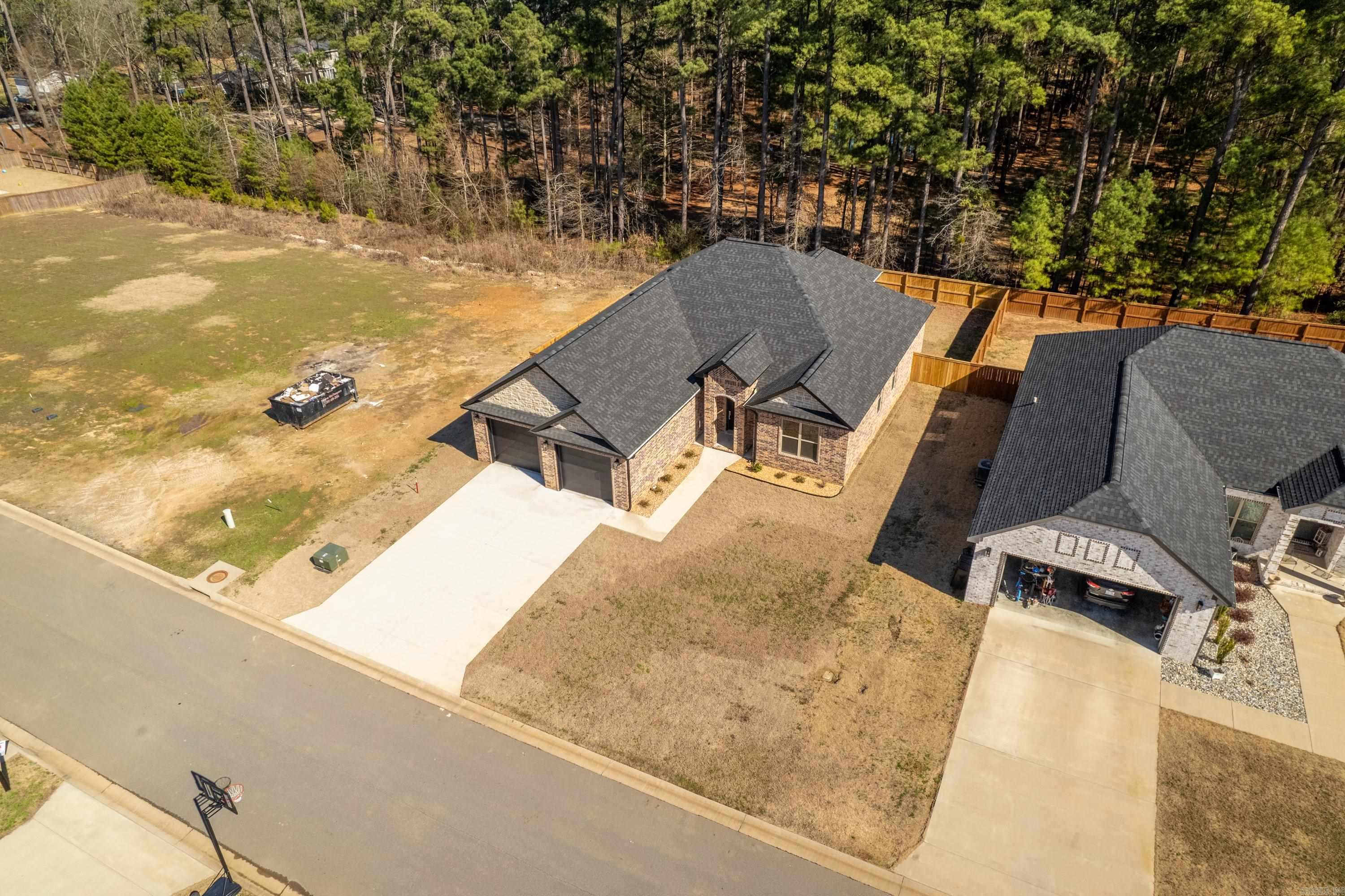 LEGACY POINTE SUB - Residential