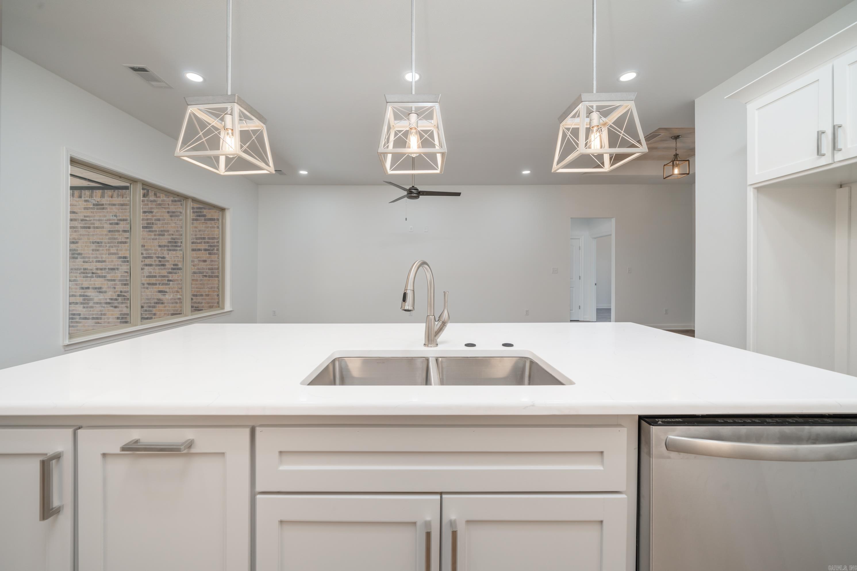 LEGACY POINTE SUB - Residential