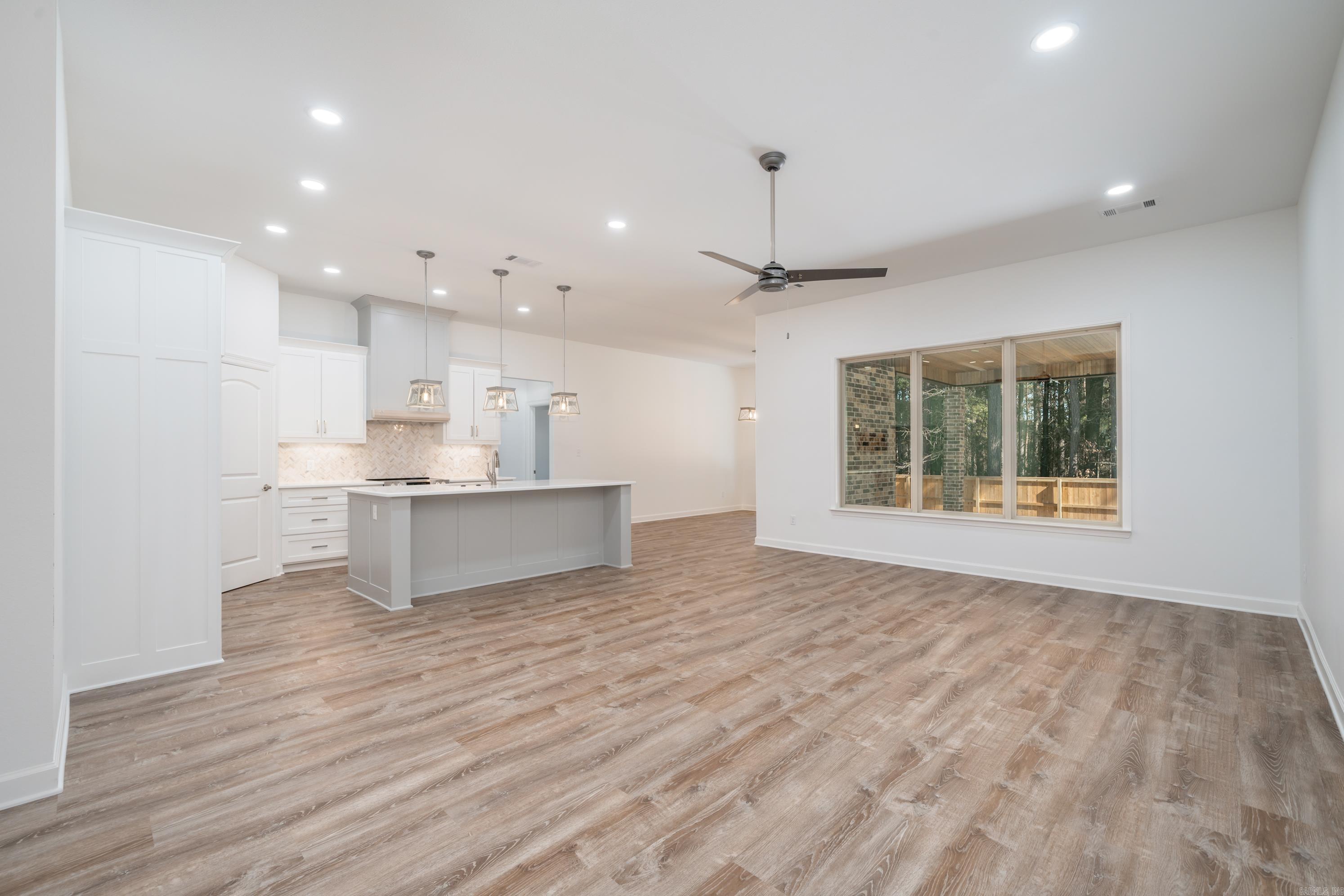 LEGACY POINTE SUB - Residential