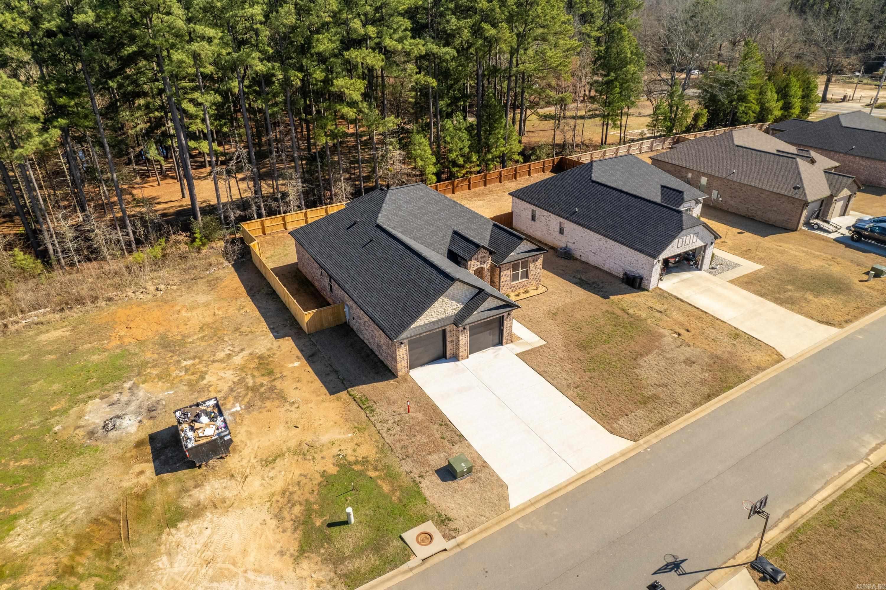 LEGACY POINTE SUB - Residential