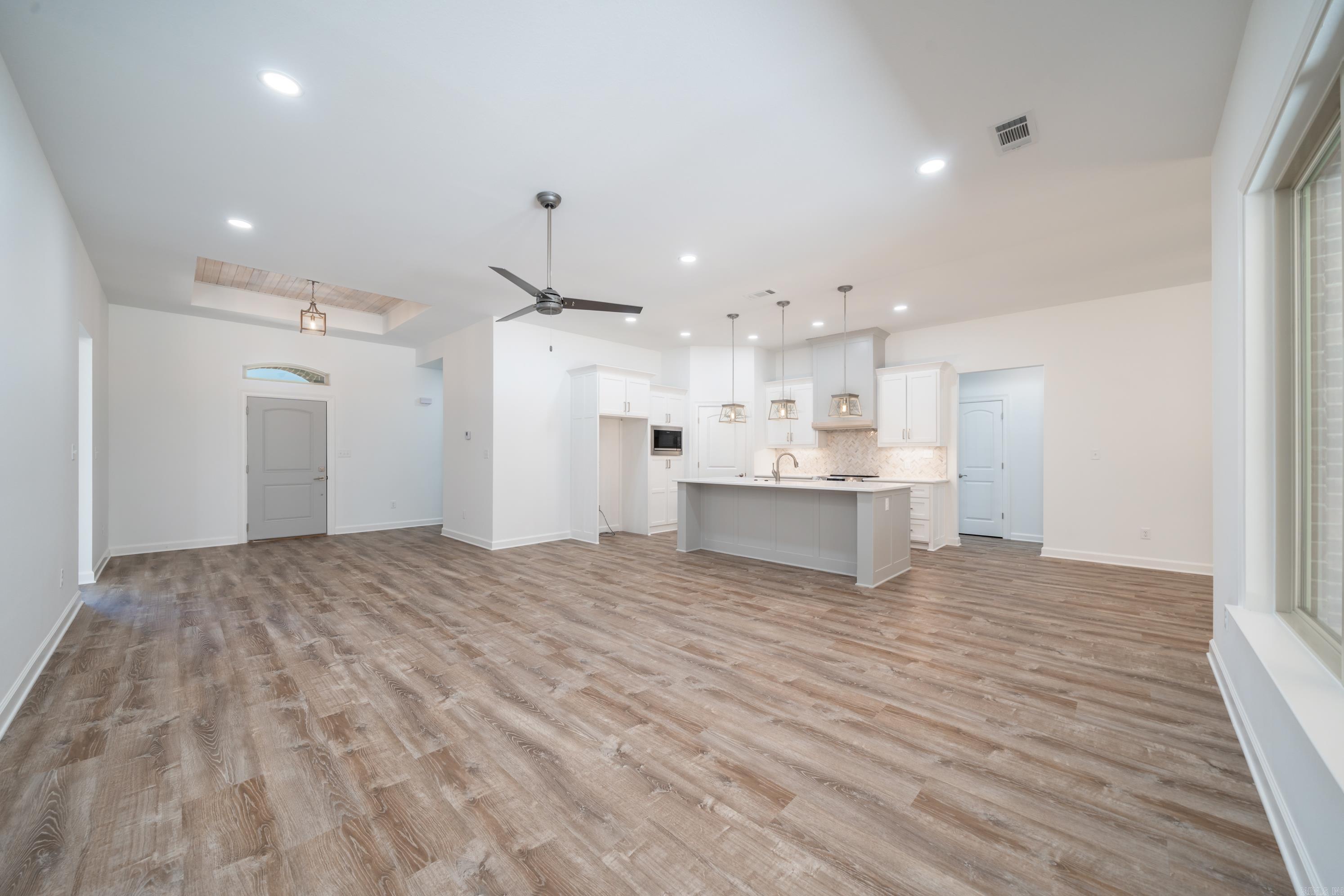 LEGACY POINTE SUB - Residential
