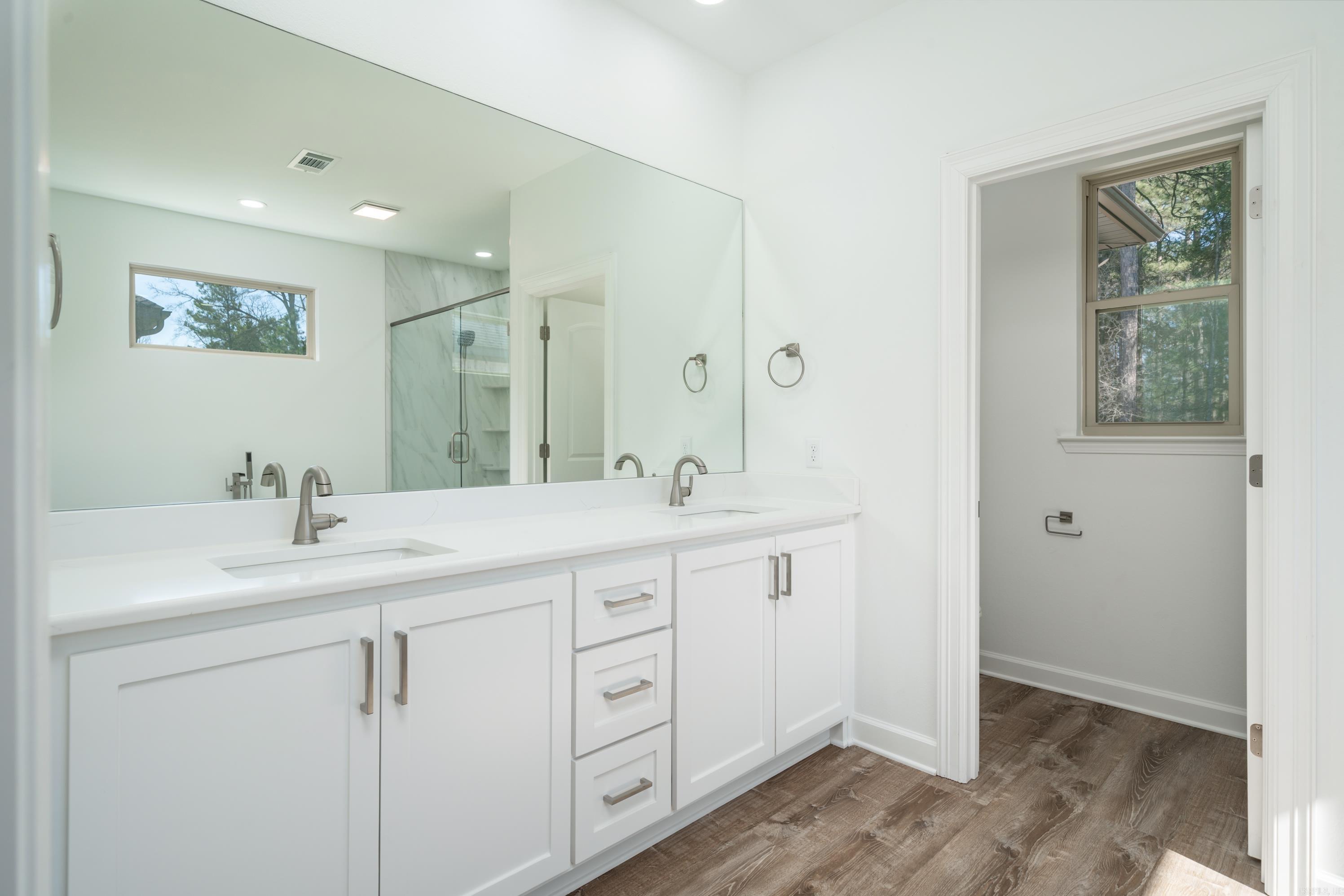 LEGACY POINTE SUB - Residential