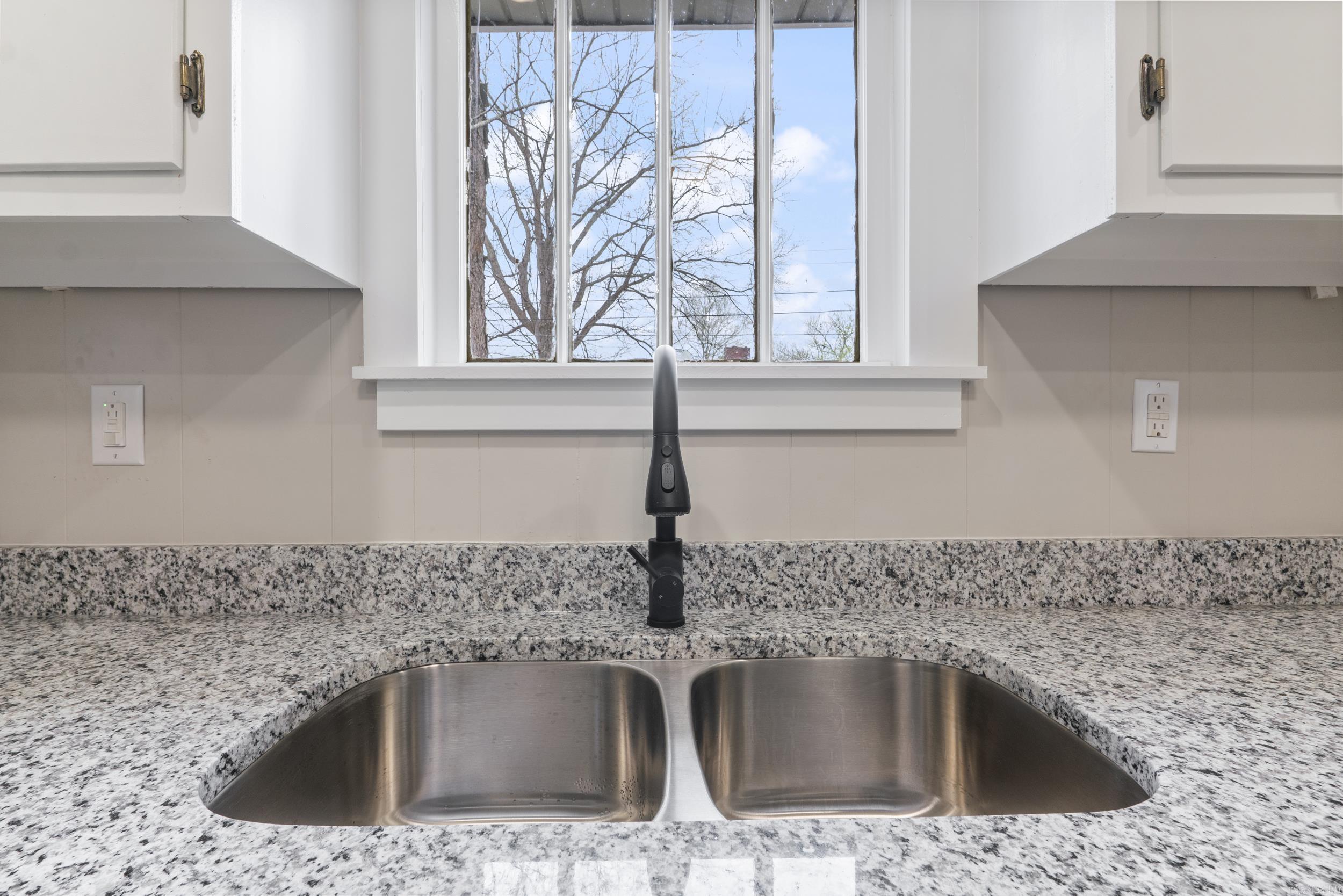 GROOMS ADDN - Residential