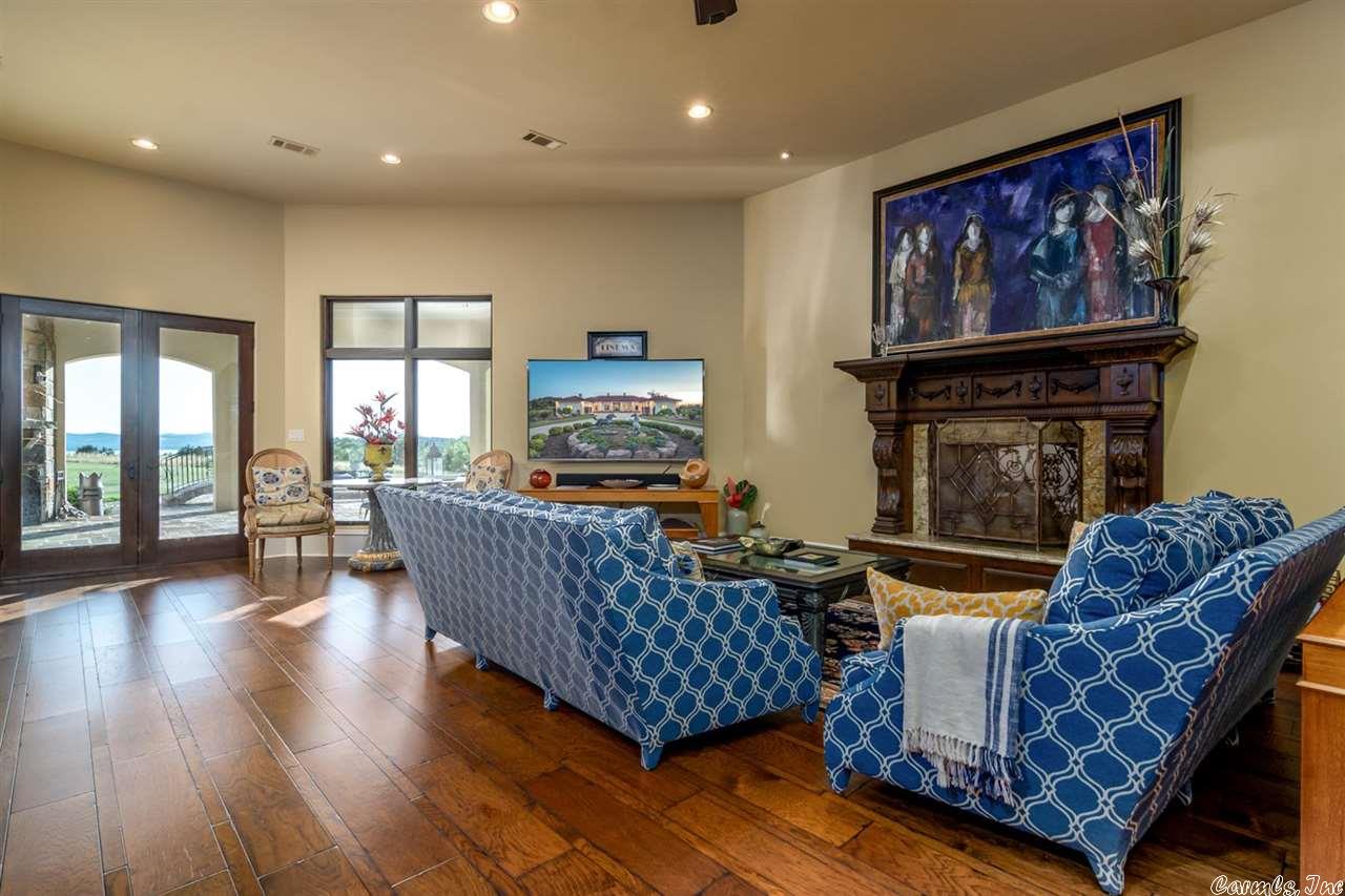 WATERVIEW ESTATES - Residential
