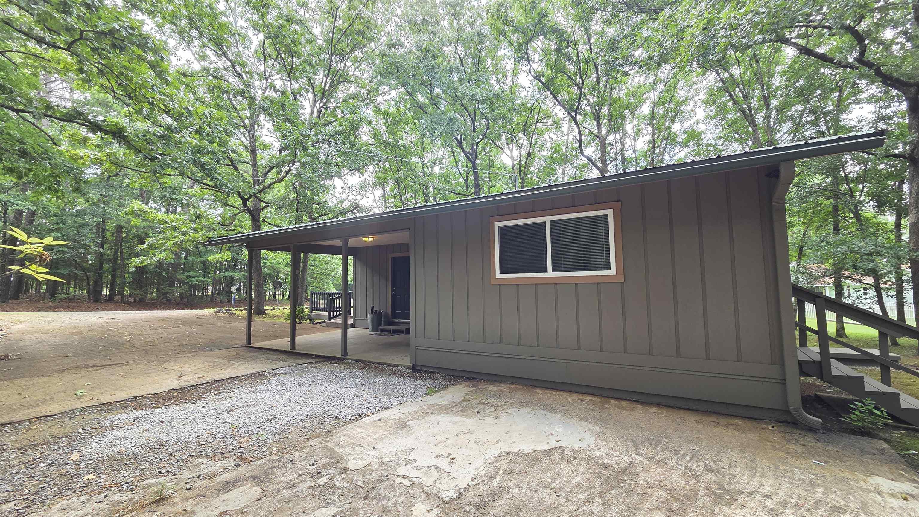 LAKEWOOD - Residential