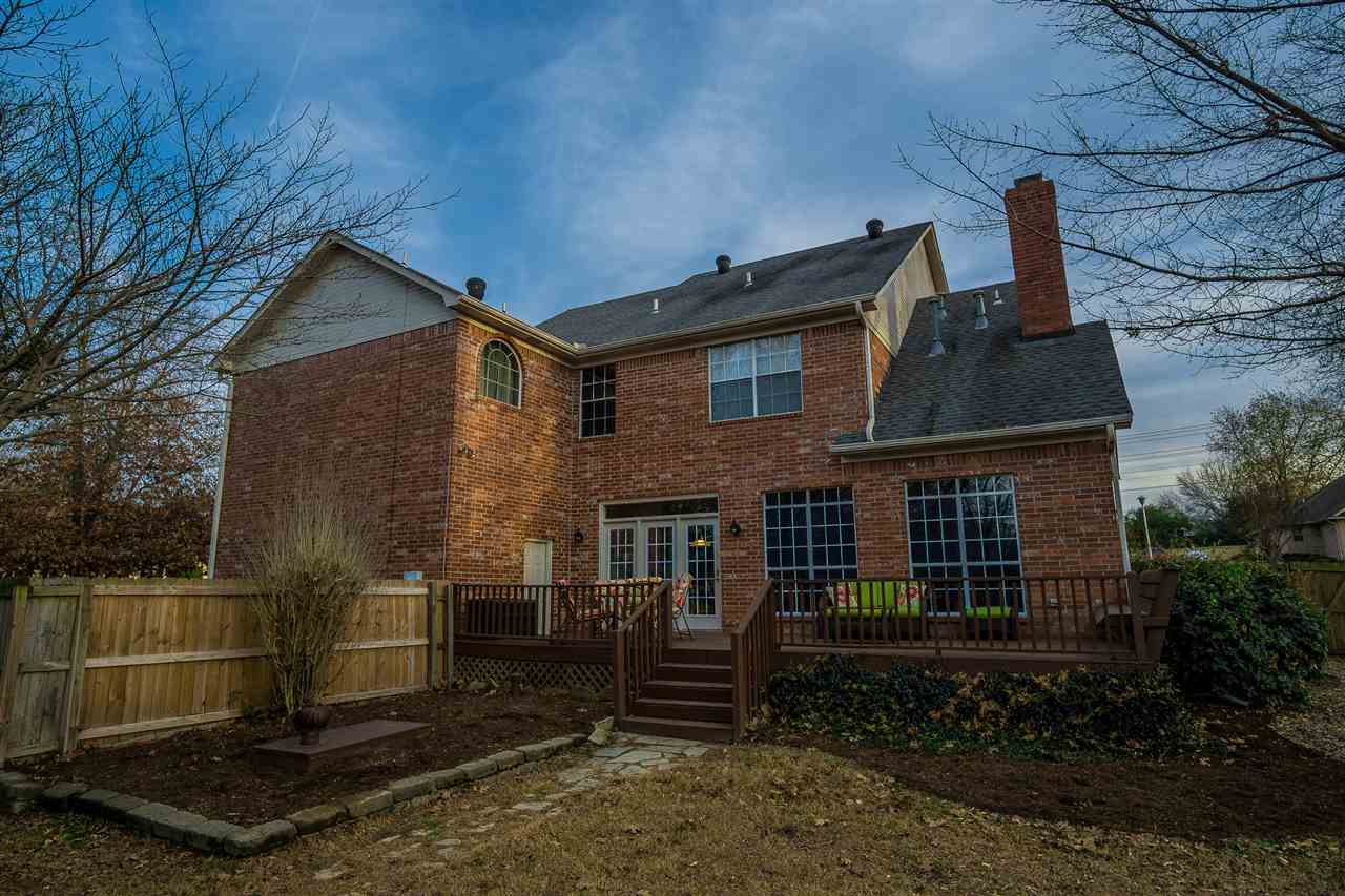 Royal Oaks - Residential