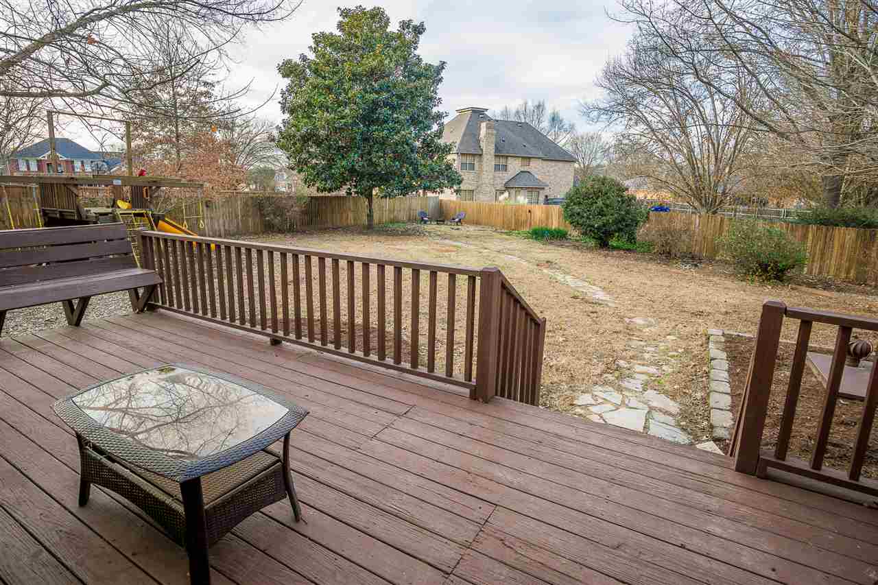 Royal Oaks - Residential