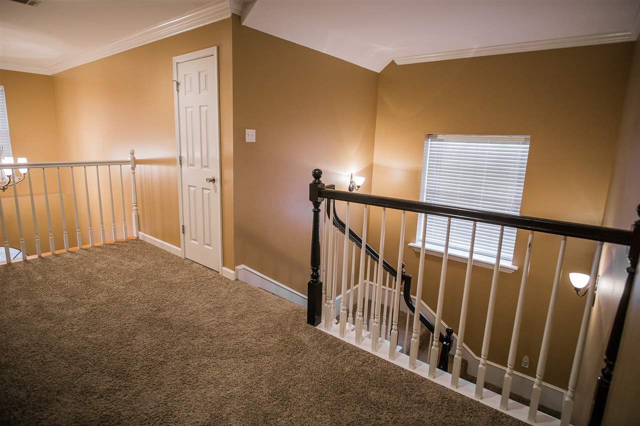 Royal Oaks - Residential