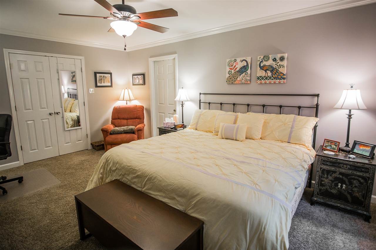 Royal Oaks - Residential