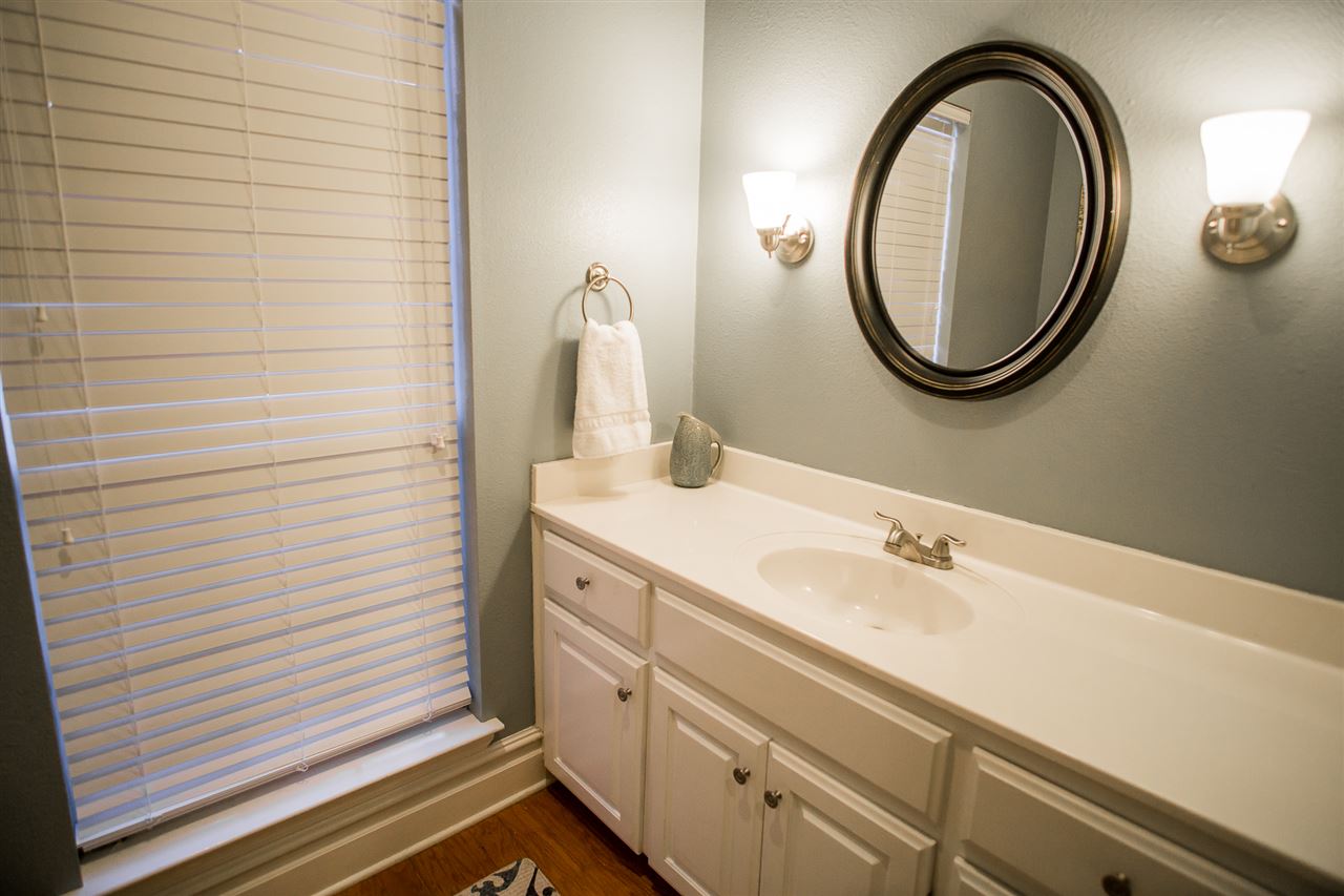 Royal Oaks - Residential