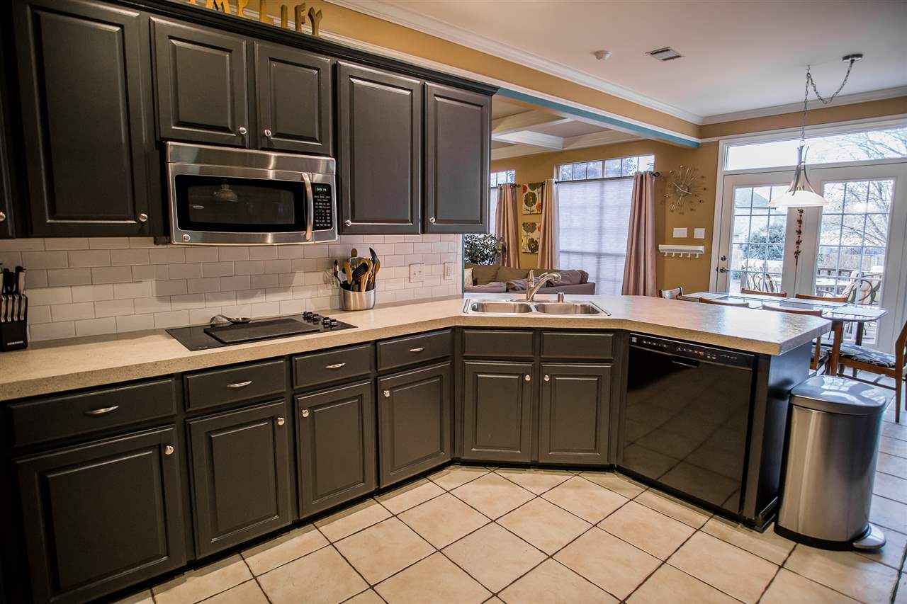 Royal Oaks - Residential