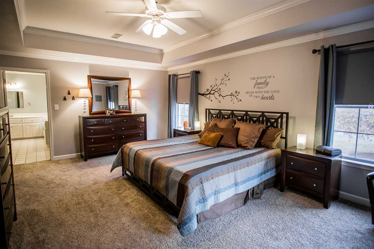Royal Oaks - Residential