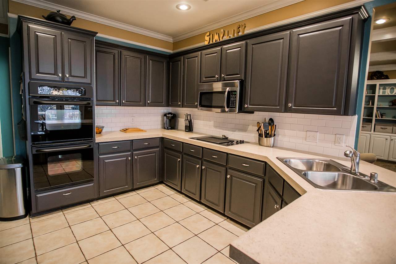 Royal Oaks - Residential