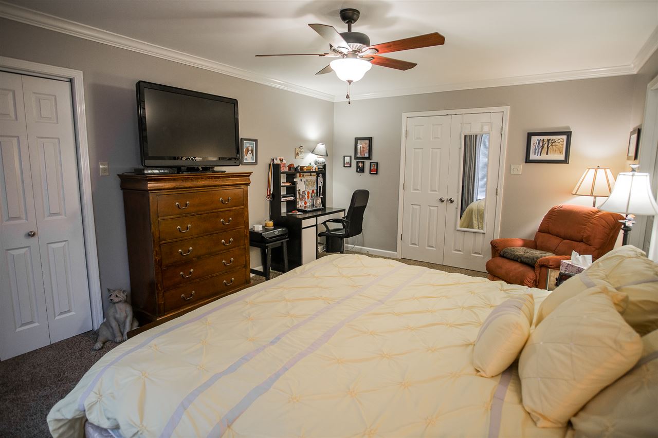 Royal Oaks - Residential